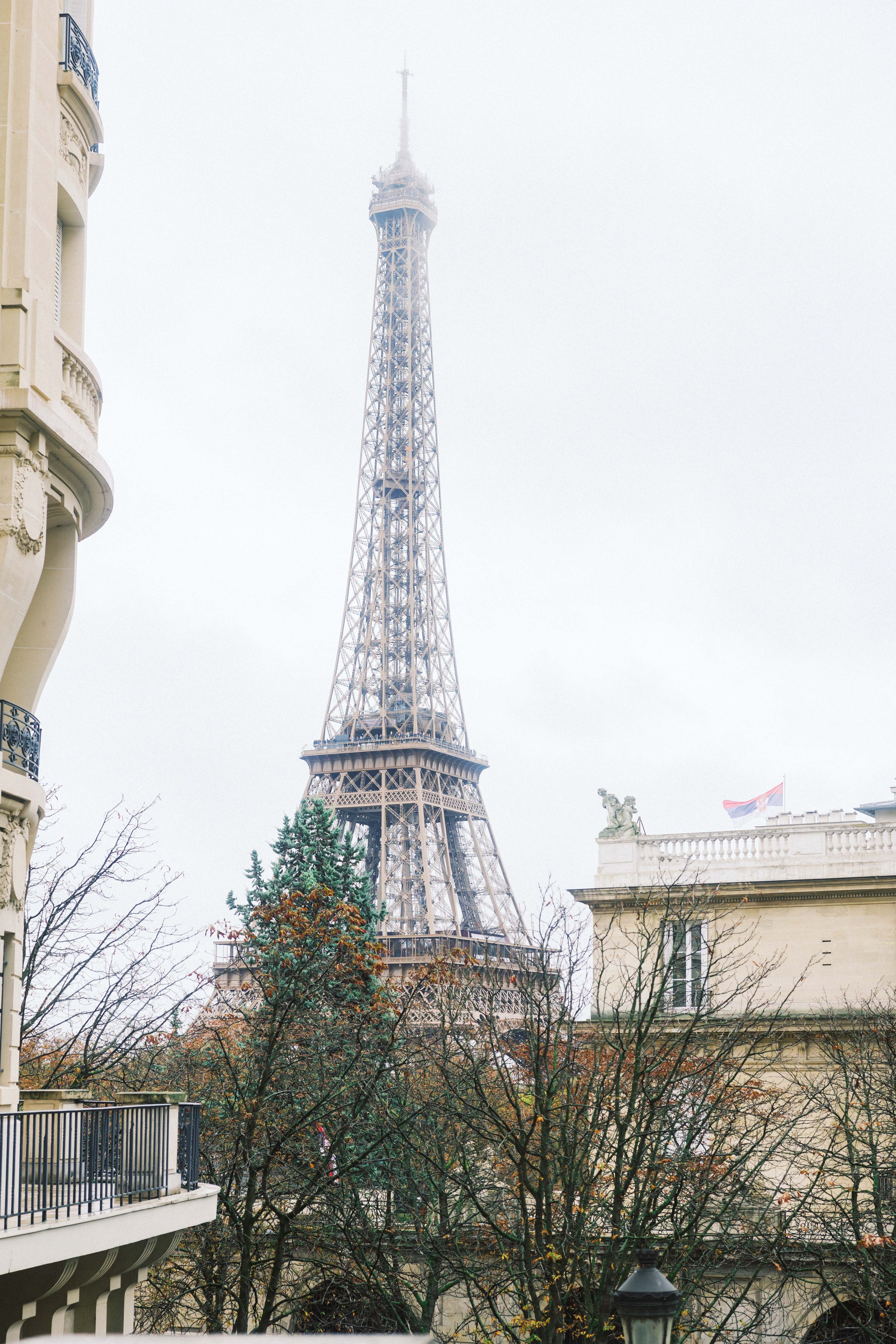 Couple Shoot in Paris