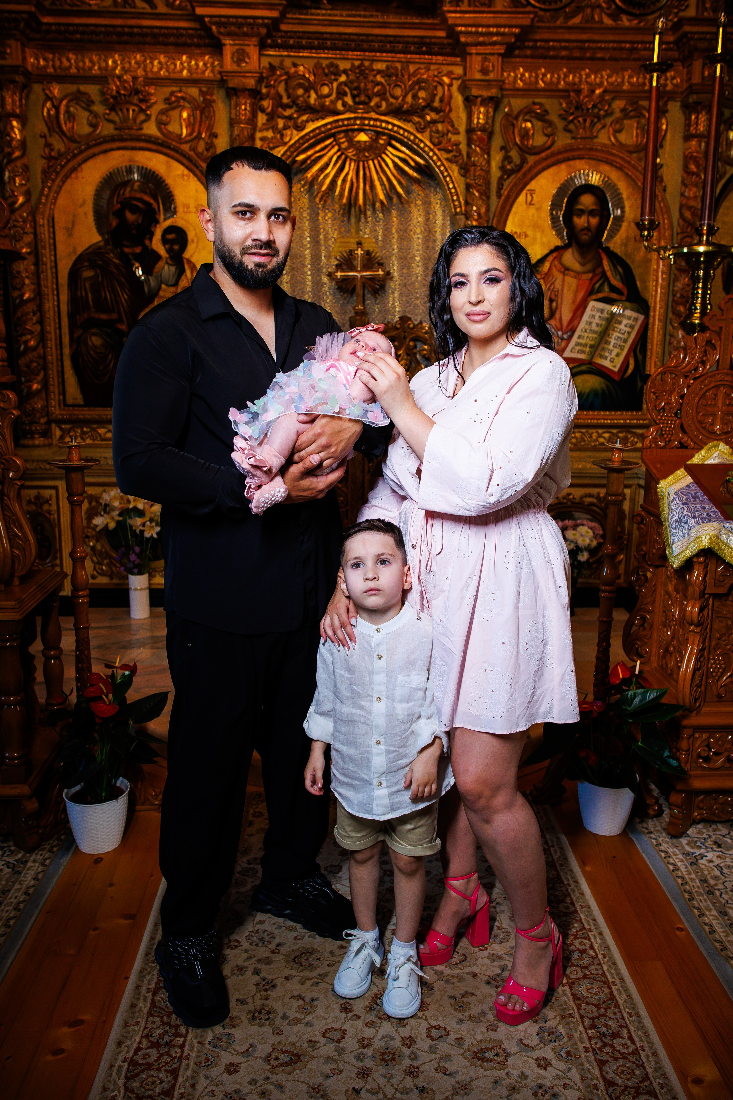 Botez. Dream Studio Galați – ședințe foto profesionale pentru familie, portrete și evenimente