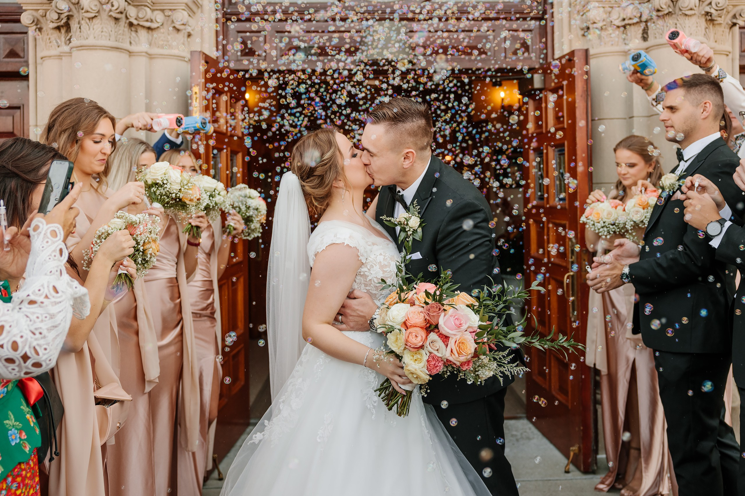 05.10.2024 Wedding. Wedding family event photographer in Chicago Nick Yushevich