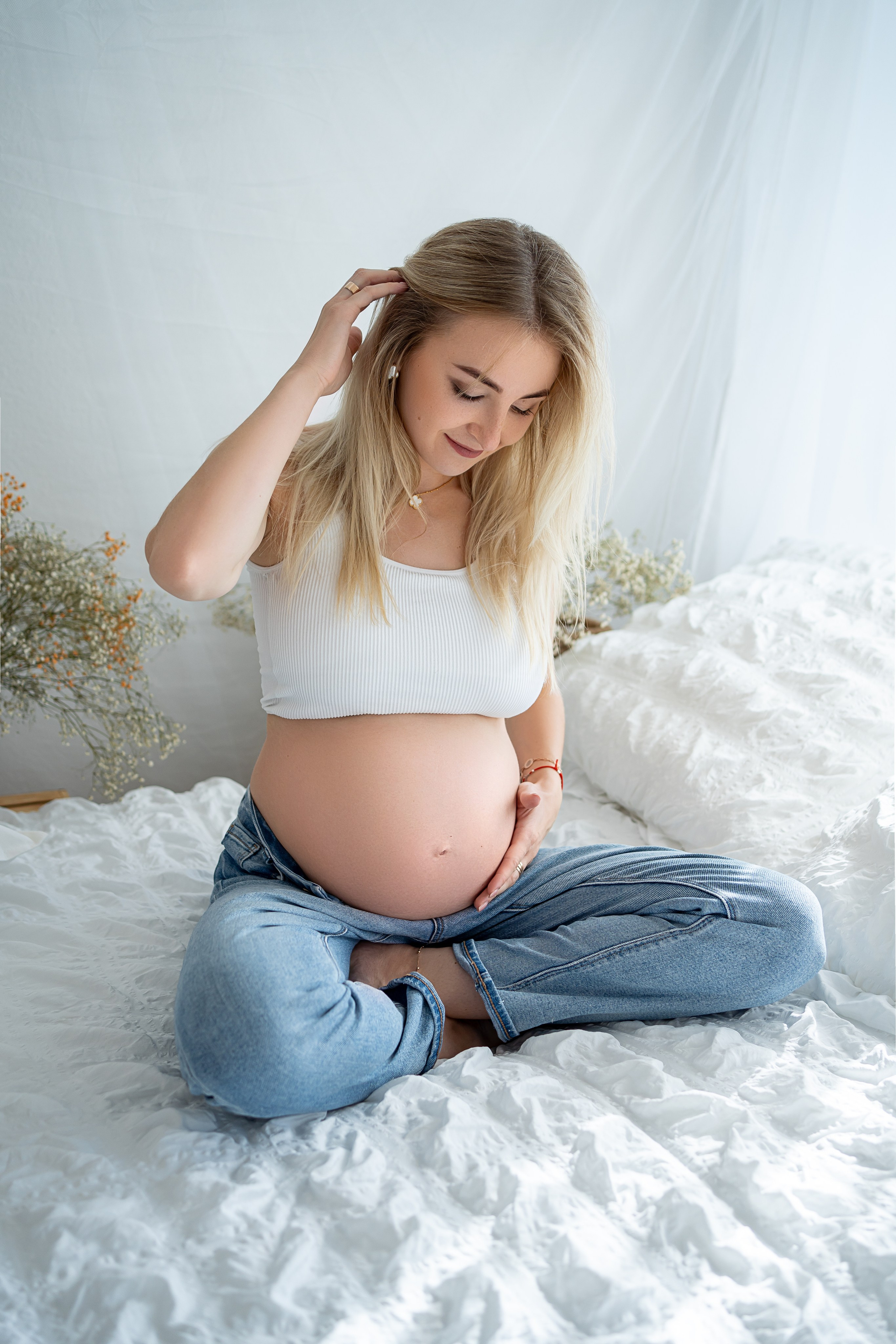 Babybauchshooting in Berlin – Elegant & Natürlich