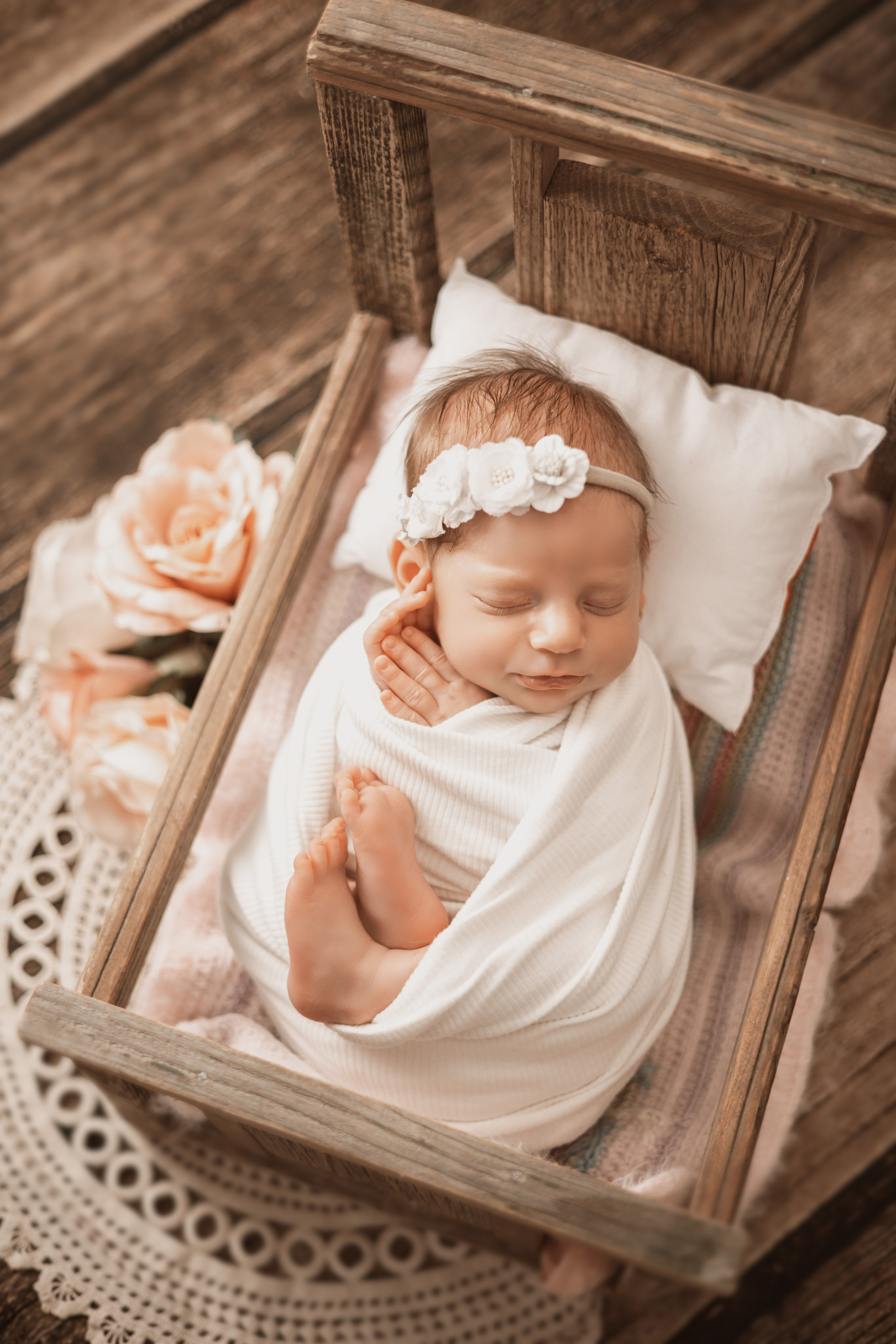 NEWBORN. FOTOGRAFUL LUI MATEI