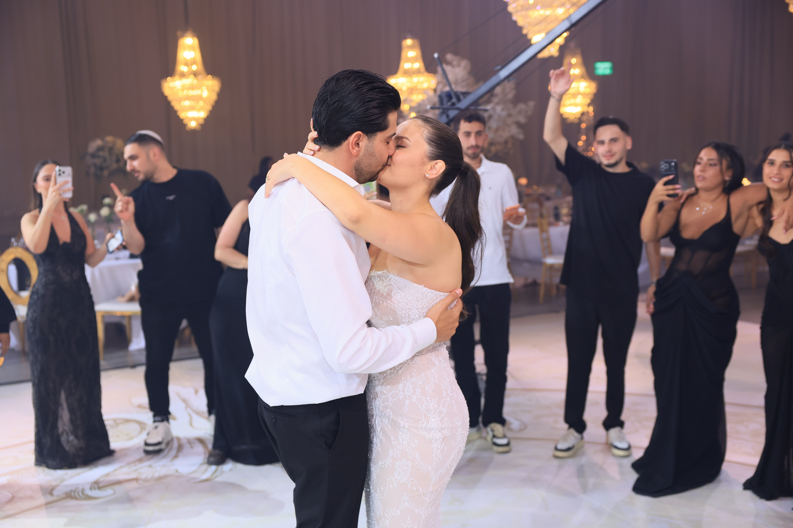 Eden & Aviv. Wedding and events photographers Studio Shalom