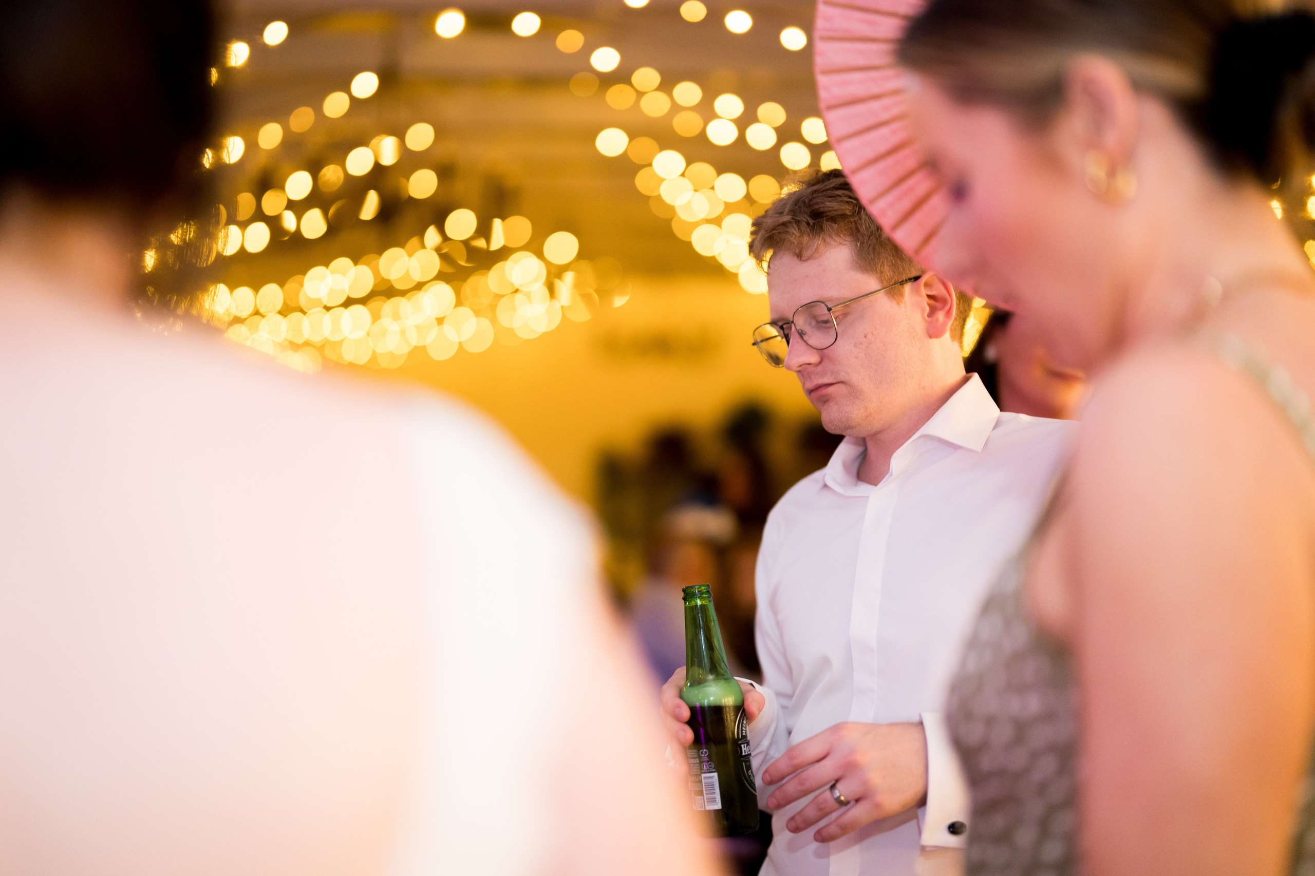 PARTY. Gabriel Florea — Fotograf nuntă București