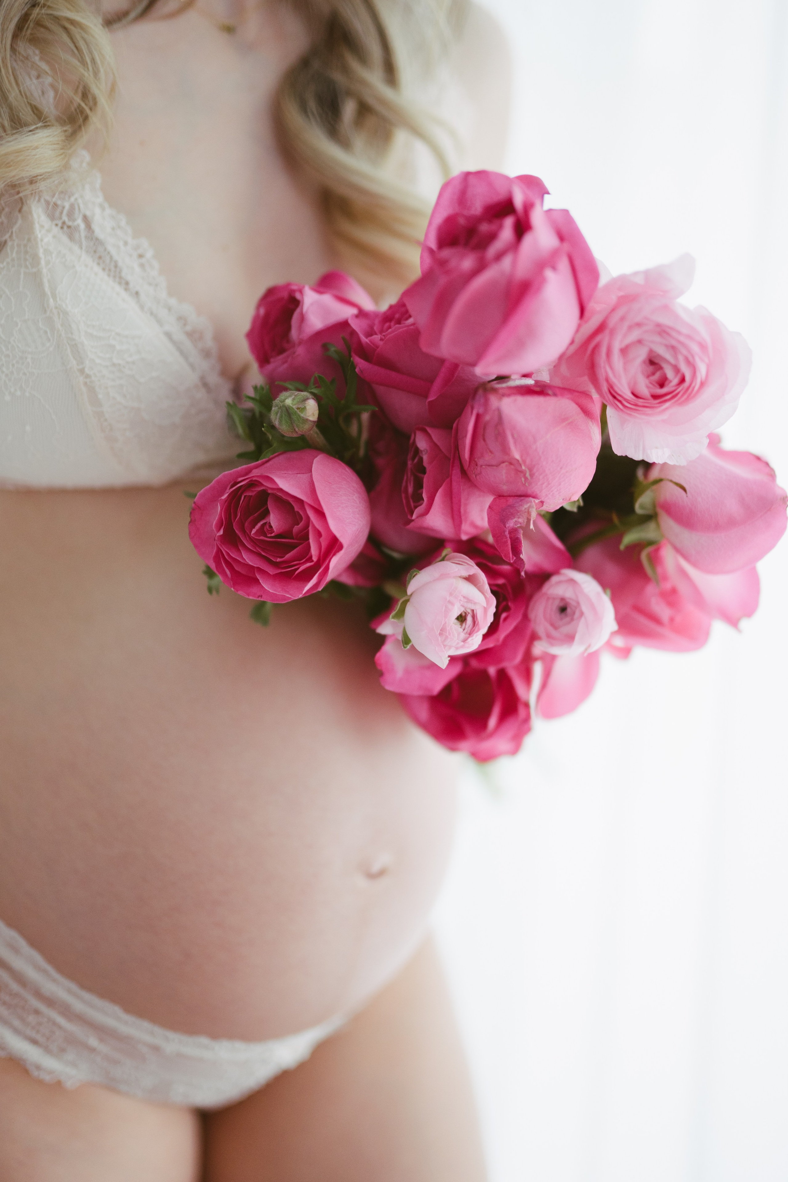 Ședințe Foto Primăvara Colorată Brașov | Mădălina Beda. Madalina Beda- Artist vizual, fotograf, doula la nastere, consultant babywearing Brasov si in toata tara