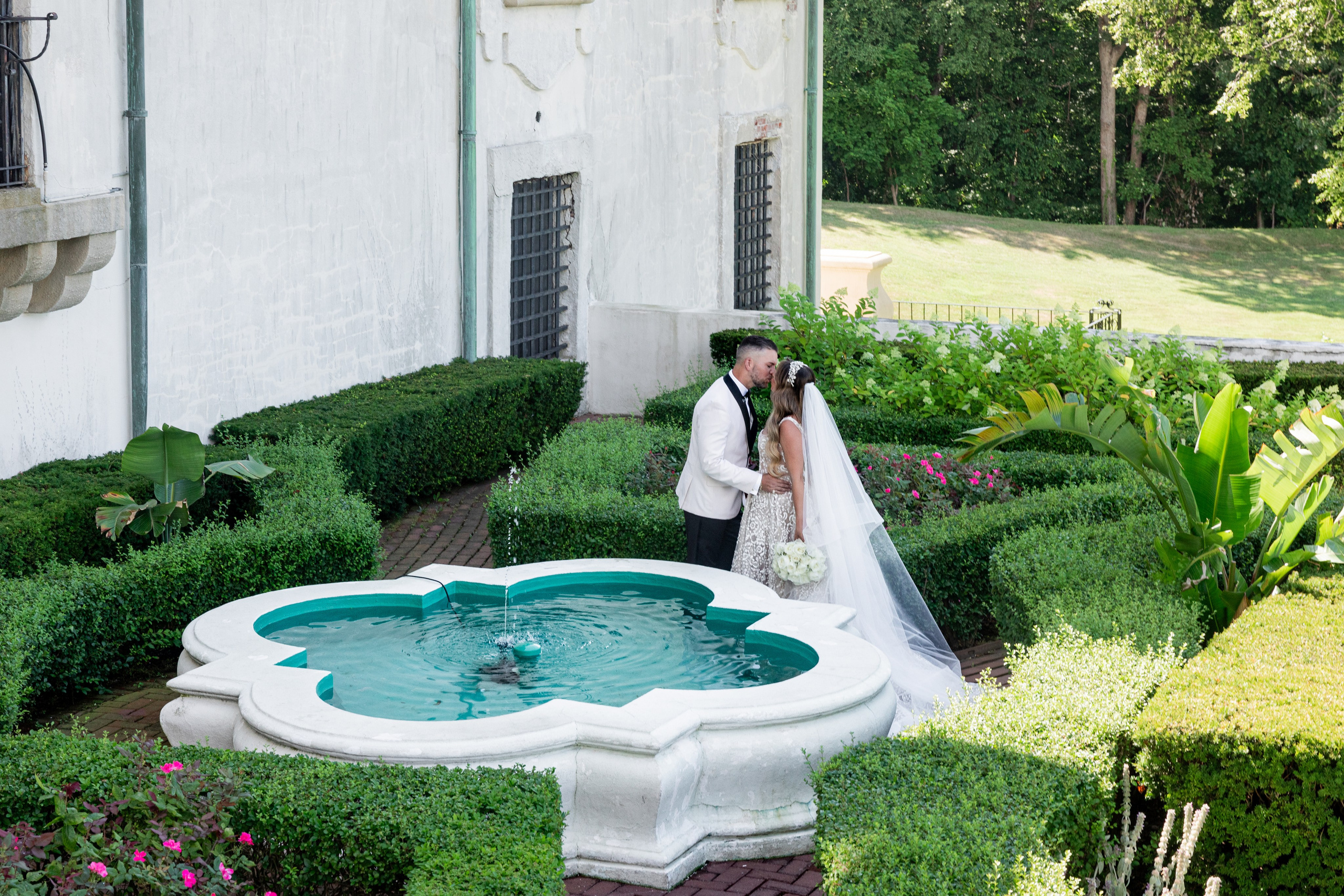 Alexa & Darren. Wedding Photo & Video