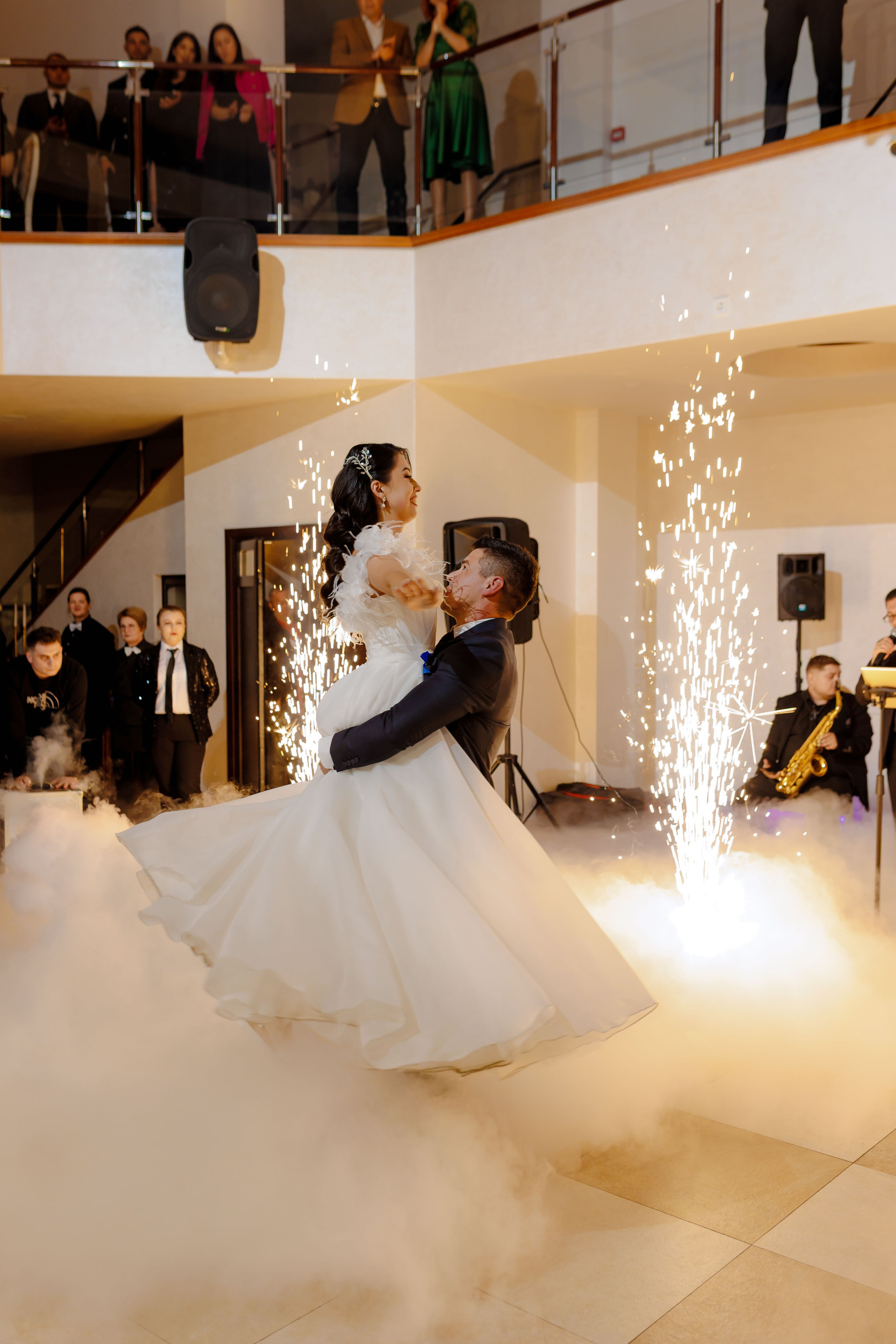 Loredana & Emilian – Ziua Nunții | Videografie - fotografie Botez Suceava, Iași, Botoșani. Servicii foto-video profesionale, pentru momente de neuitat