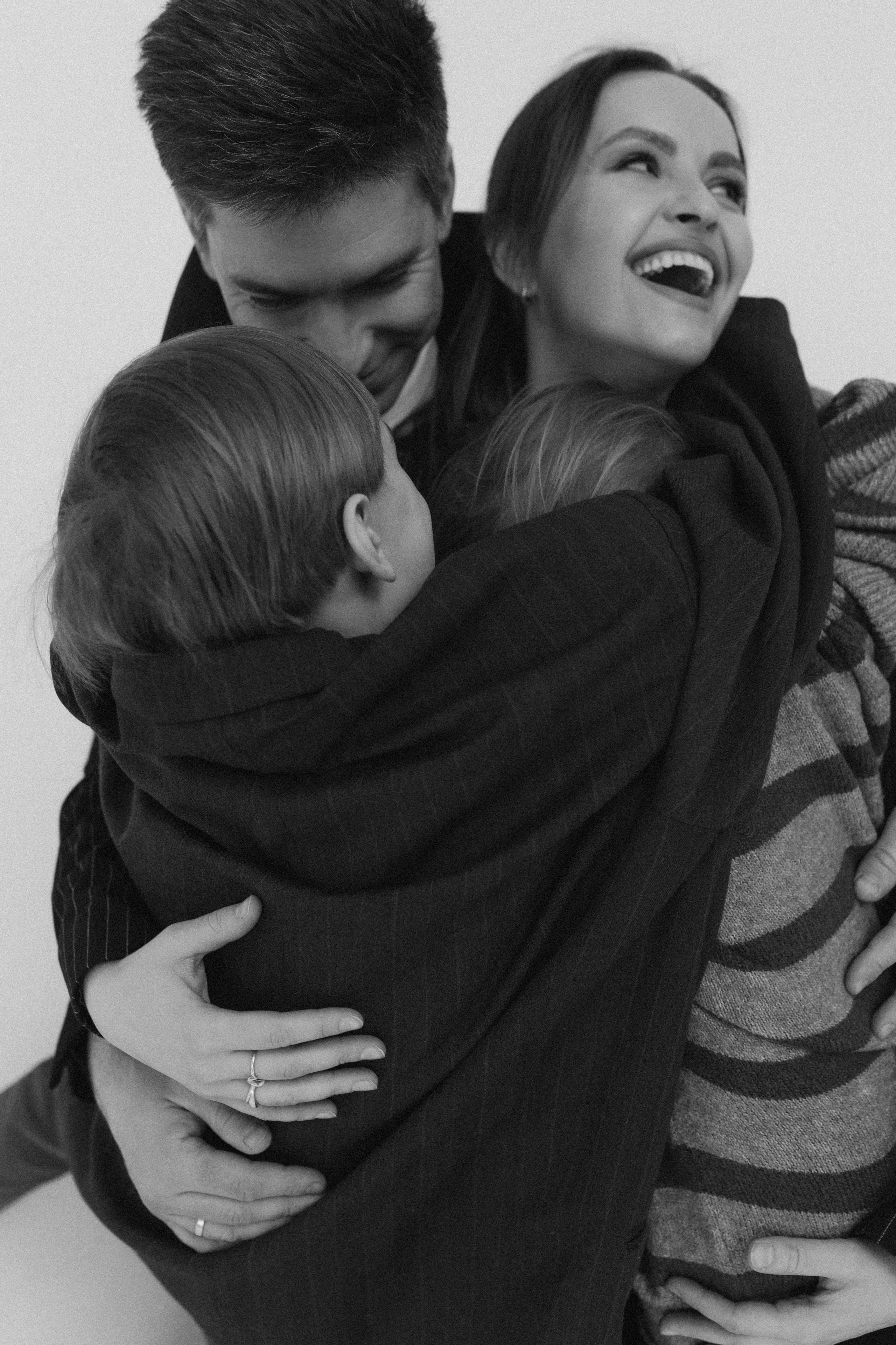 Linksma šeimos fotosesija | STUDIO. Vestuvių ir šeimų fotografė Lena Bondarenko / belove photo