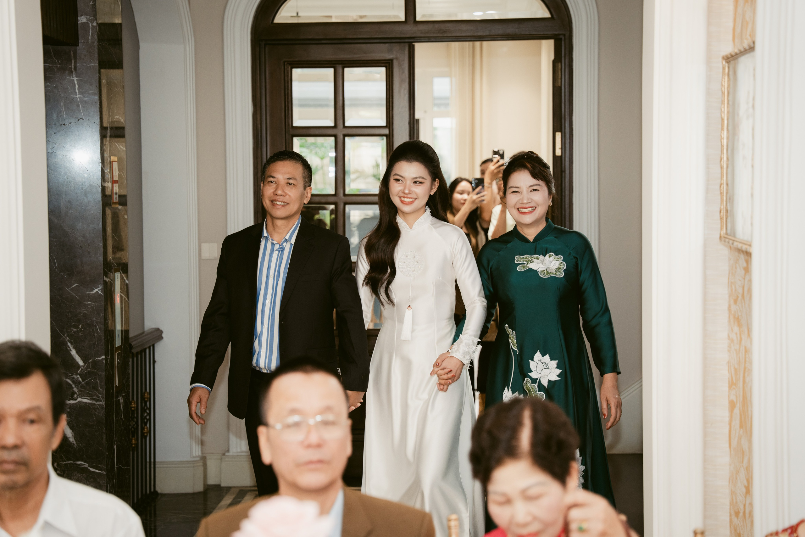 Duc + Chi | Photojournalism. BenColor Studio