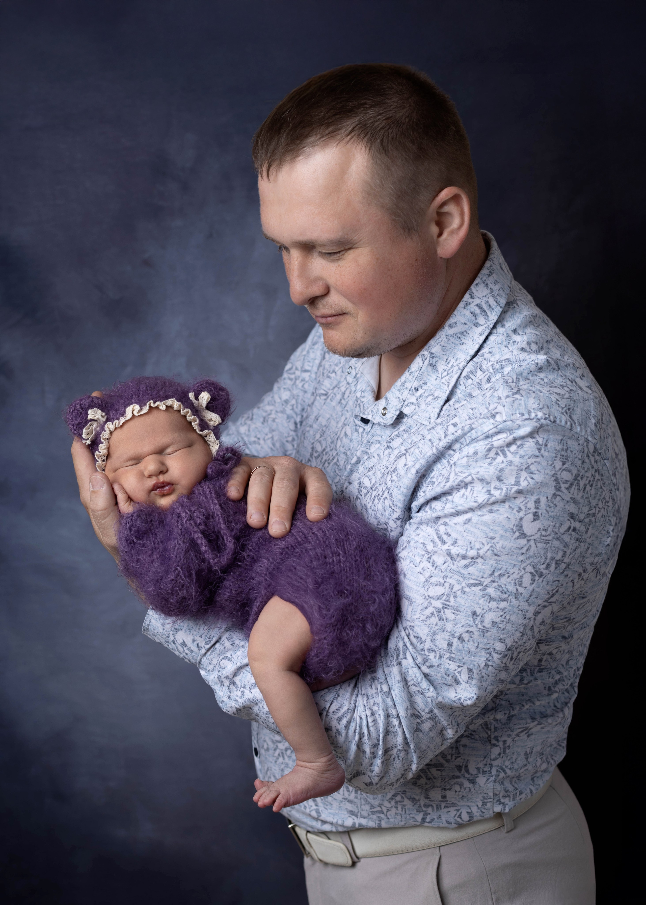 Каталог 26 Newborn. קטרינה שוסטרמן — צלמת ניובורן ומשפחות בישראל