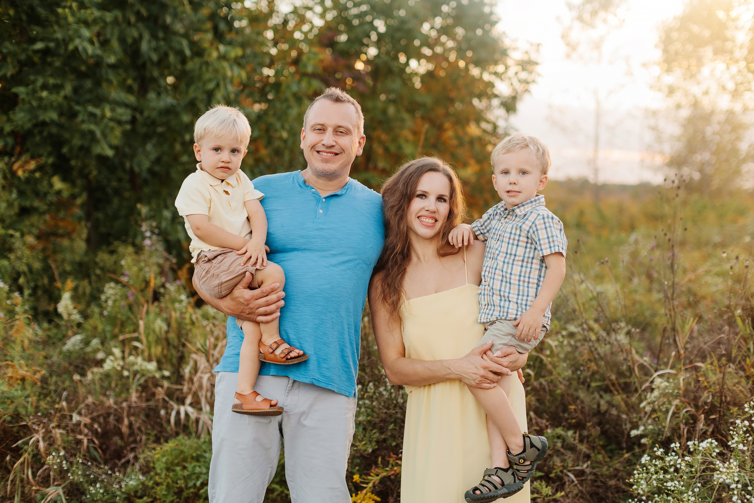 09.21.24 Family Photoshoot. Wedding family event photographer in Chicago Nick Yushevich