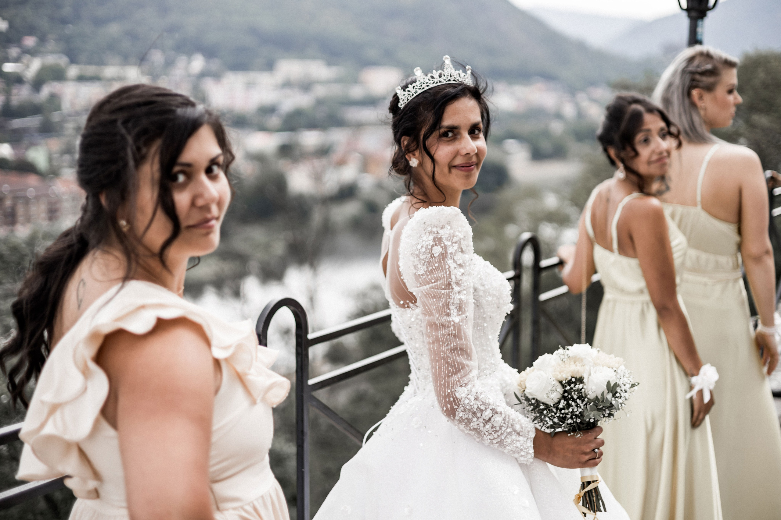 Barbora & David. Svatební fotograf a kameraman v Česku a po celé Evropě — Teplice, Ústí nad Labem, Praha, Drážďany