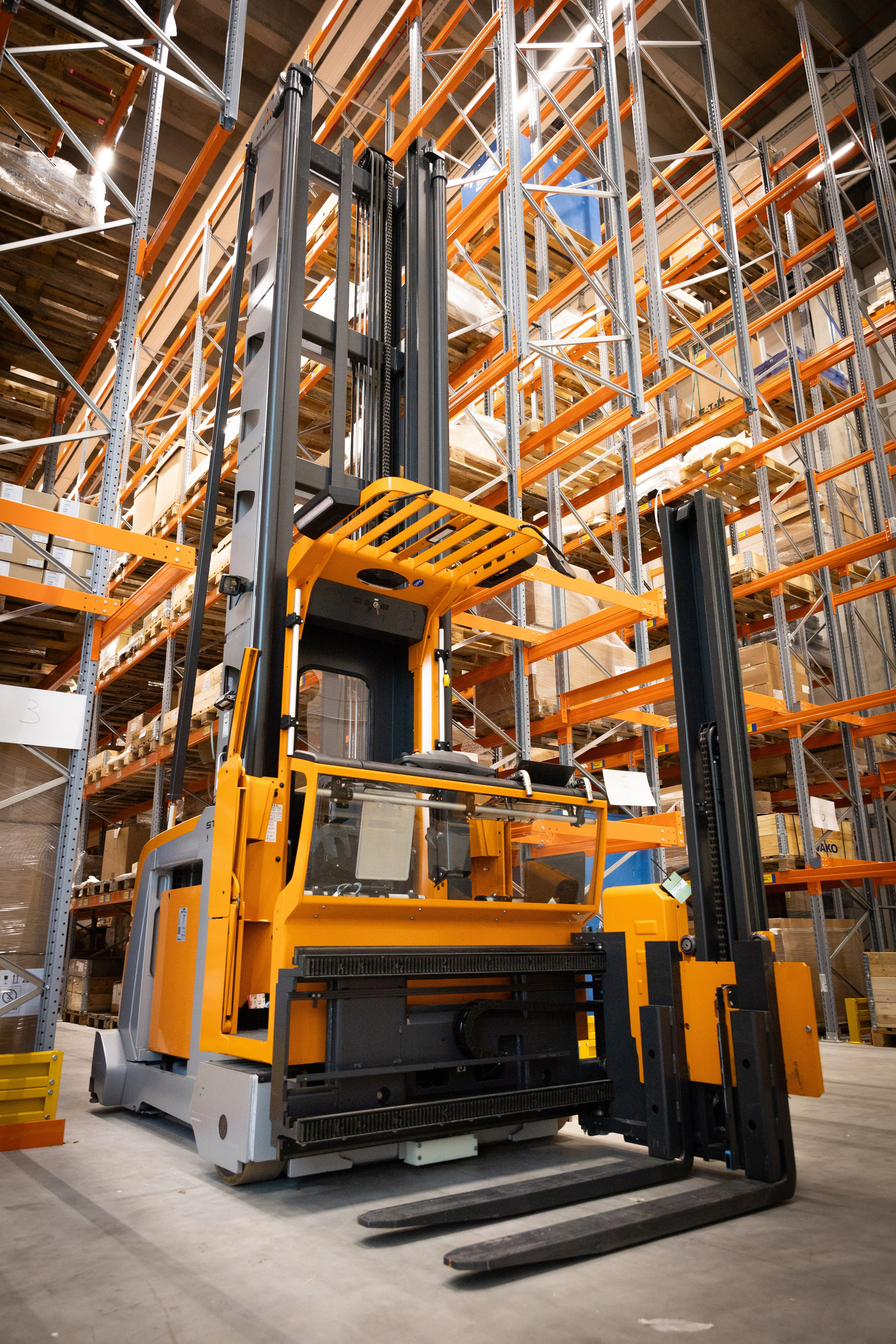 Business. Family, wedding and portrait photographer in Helsinki | Espoo | Vantaa