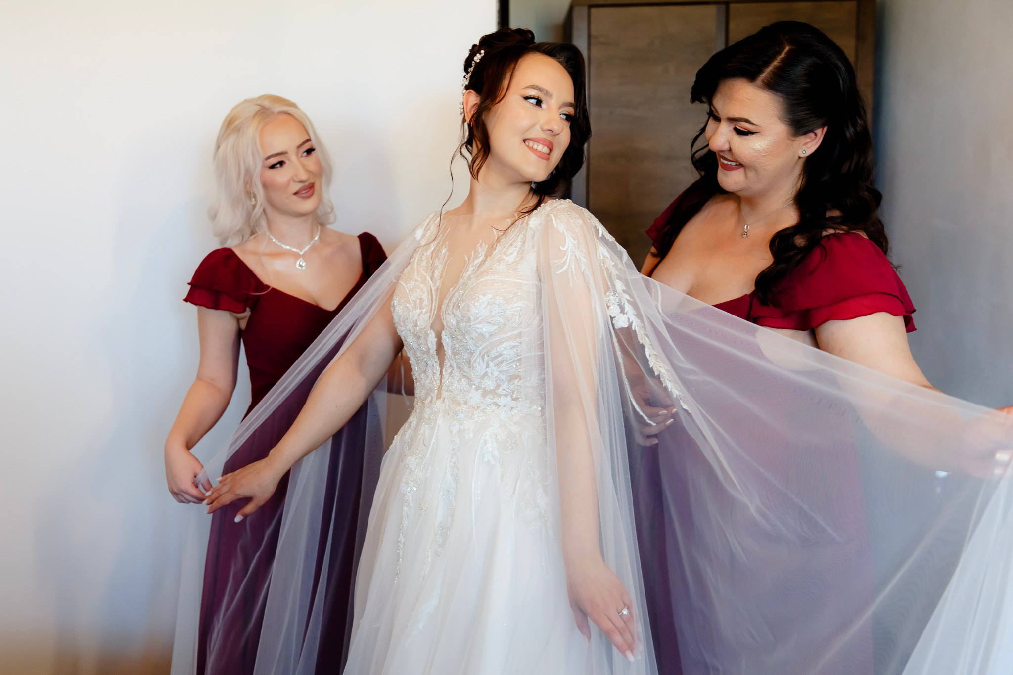 Ioana & Ionuț | Nuntă de poveste la Păstrăvăria Poiana din Mălini județul Suceava. Servicii foto-video profesionale, pentru momente de neuitat