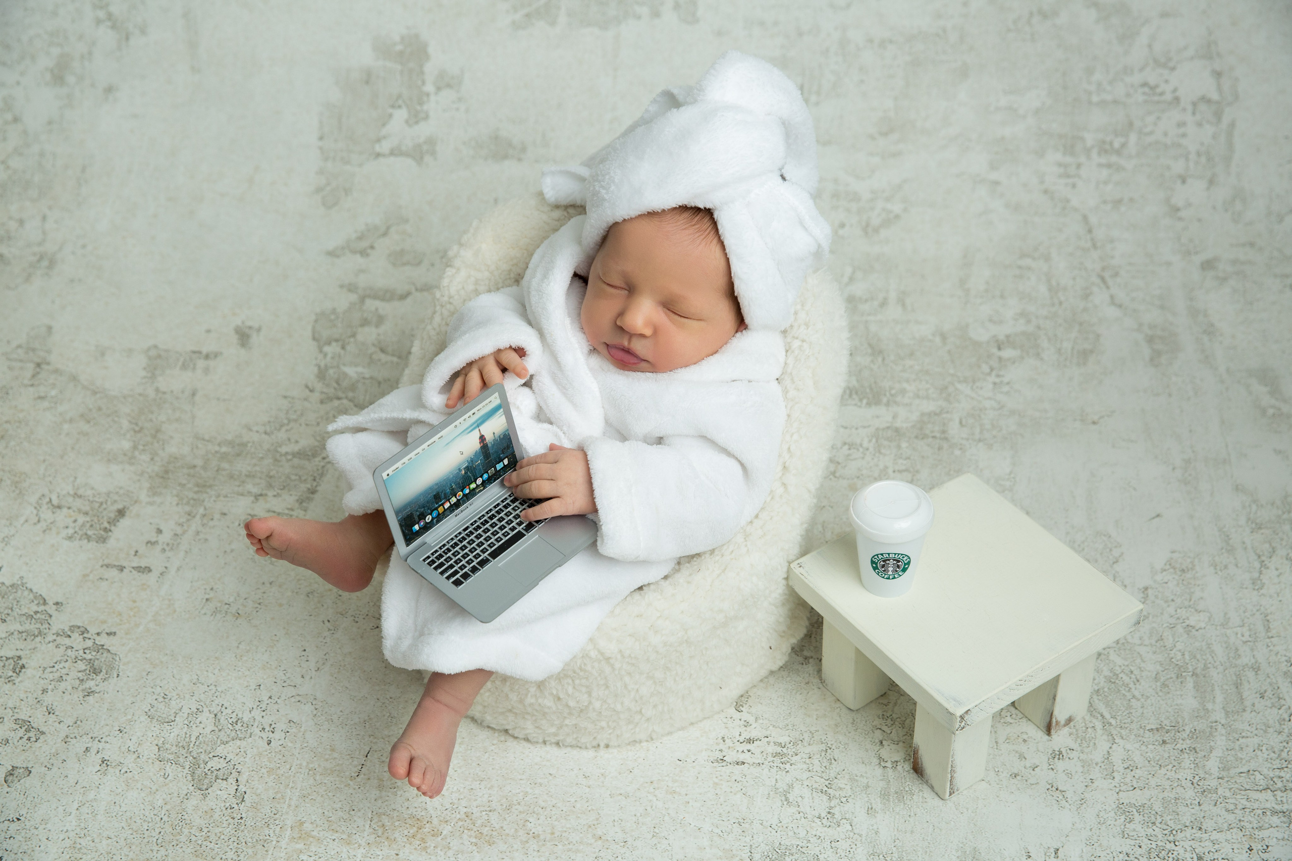 Newborn photographer Miami. Miami Family and Event Photographer