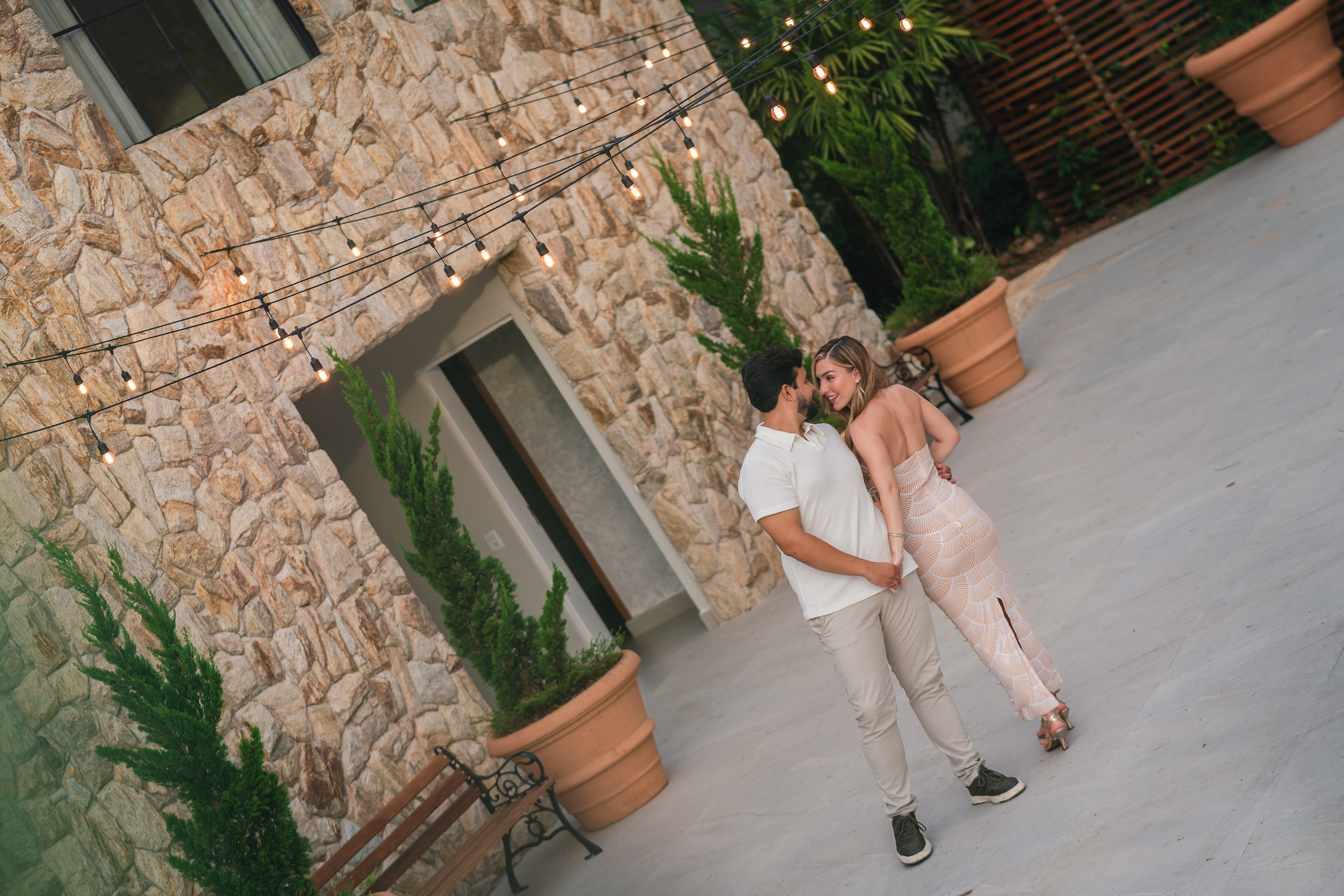 Leticia & Armando. O Casal Dos Noivos