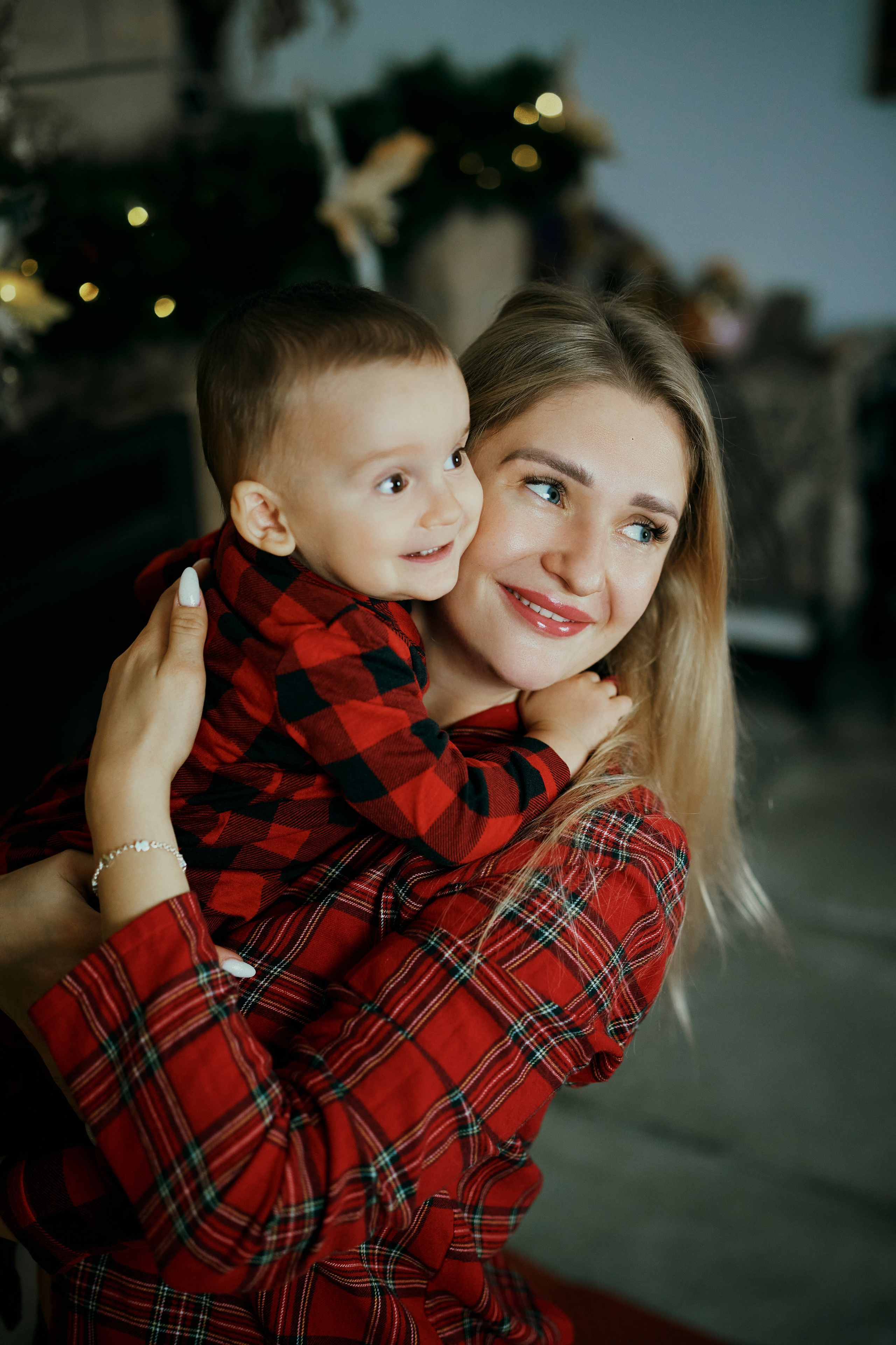 Ксения и Матео. Осознанное Рождество. Фотограф в Барселоне Жанна Захарченко