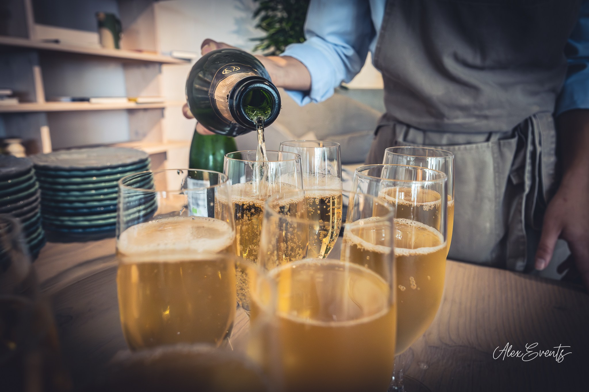 Botez fotografiat in Danemarca la biserica si petrecere | Alex Events. AlexEvents Fotograf / Videograf de evenimente Danemarca DK Horsens, Arhus, Odense, Vejle.Nunta, botez, foto-studio