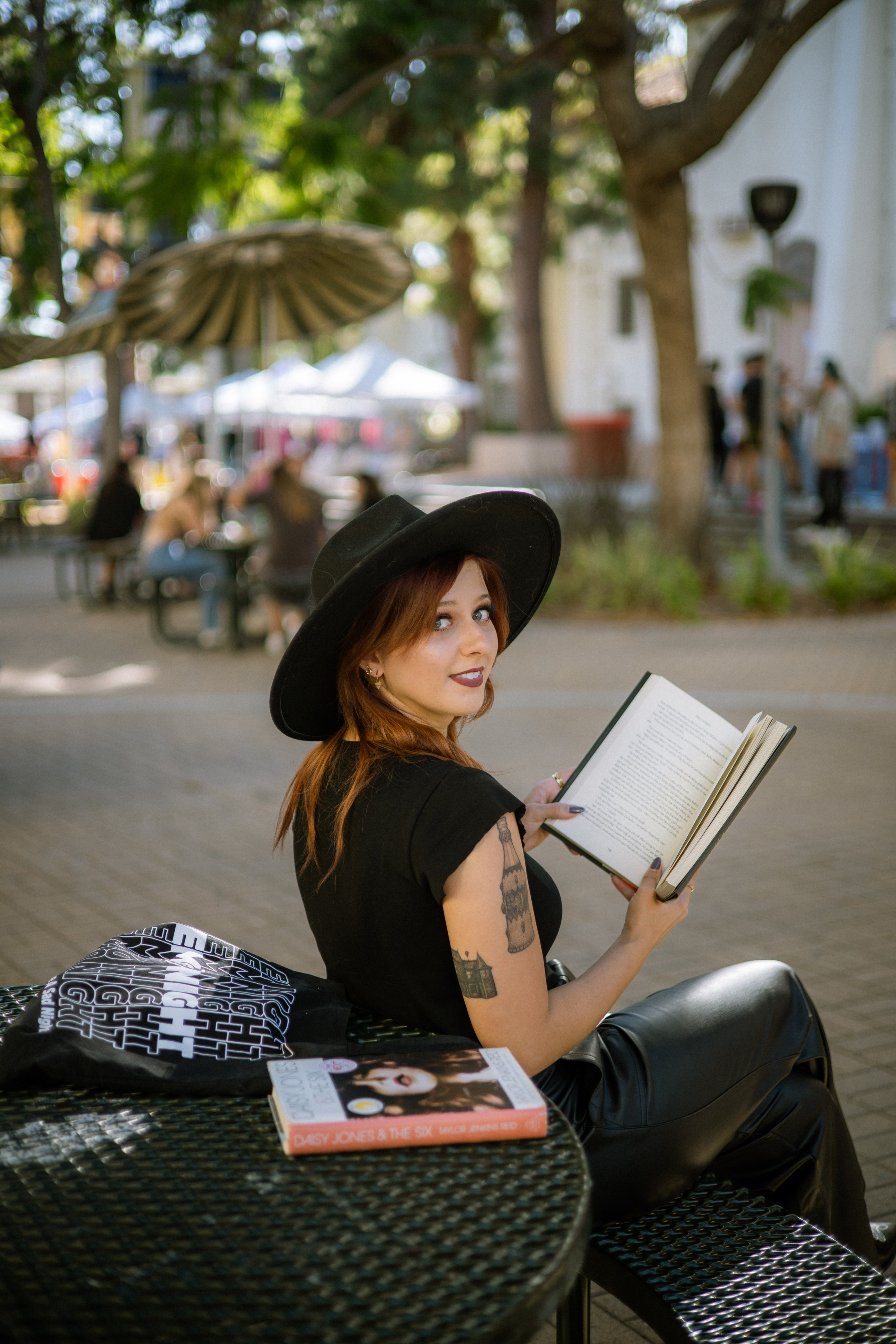 Cara&Georgie | Melrose Trending Post. Photographer in Los Angeles. Julia Ishmuratova