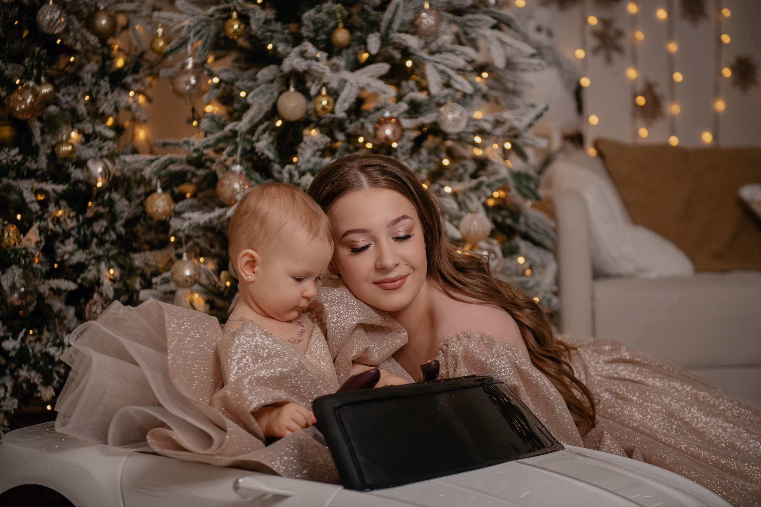 Nikol. První Vánoce. Profesionální fotografka v Praze Anastasia Haritonova