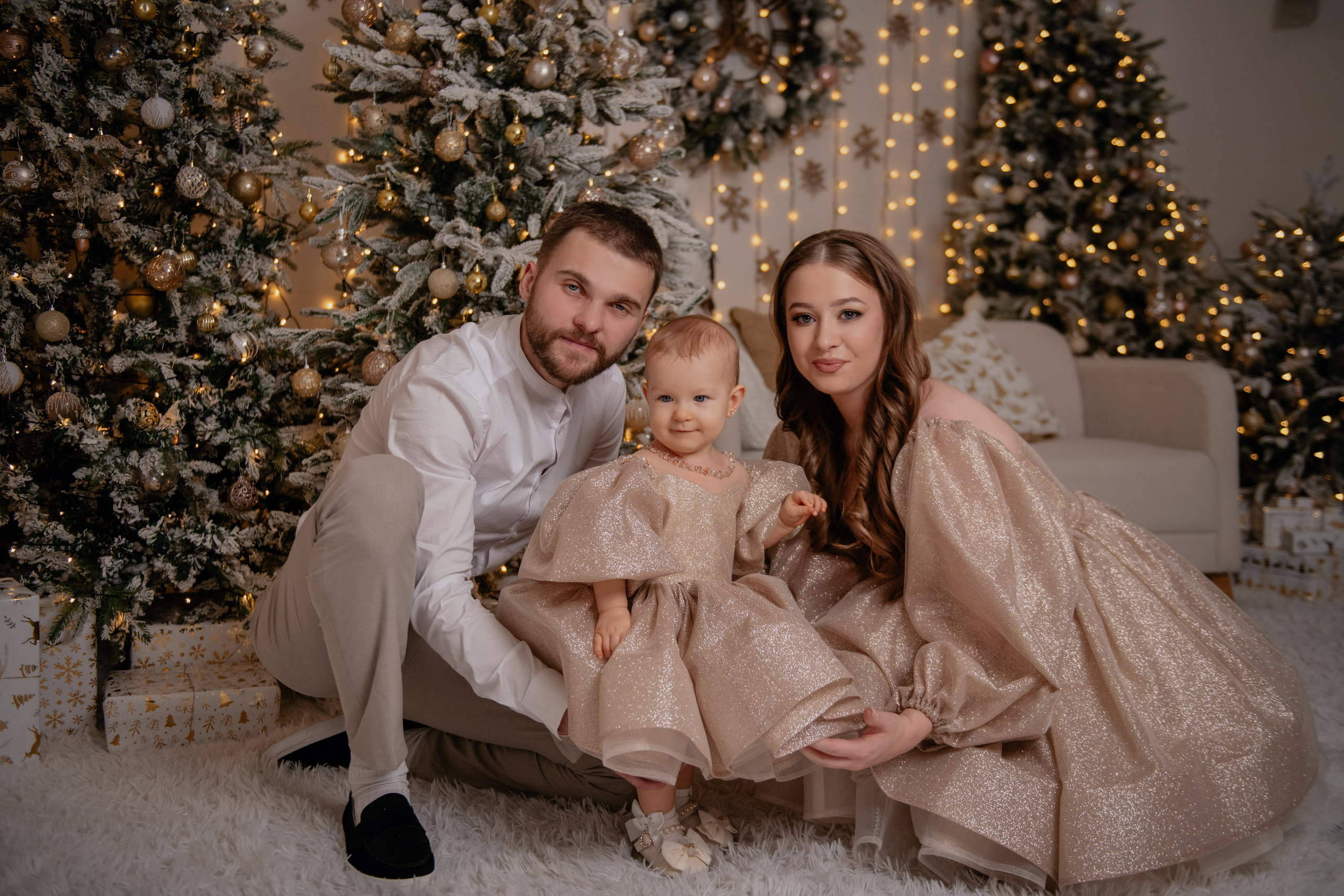 Nikol. První Vánoce. Profesionální fotografka v Praze Anastasia Haritonova