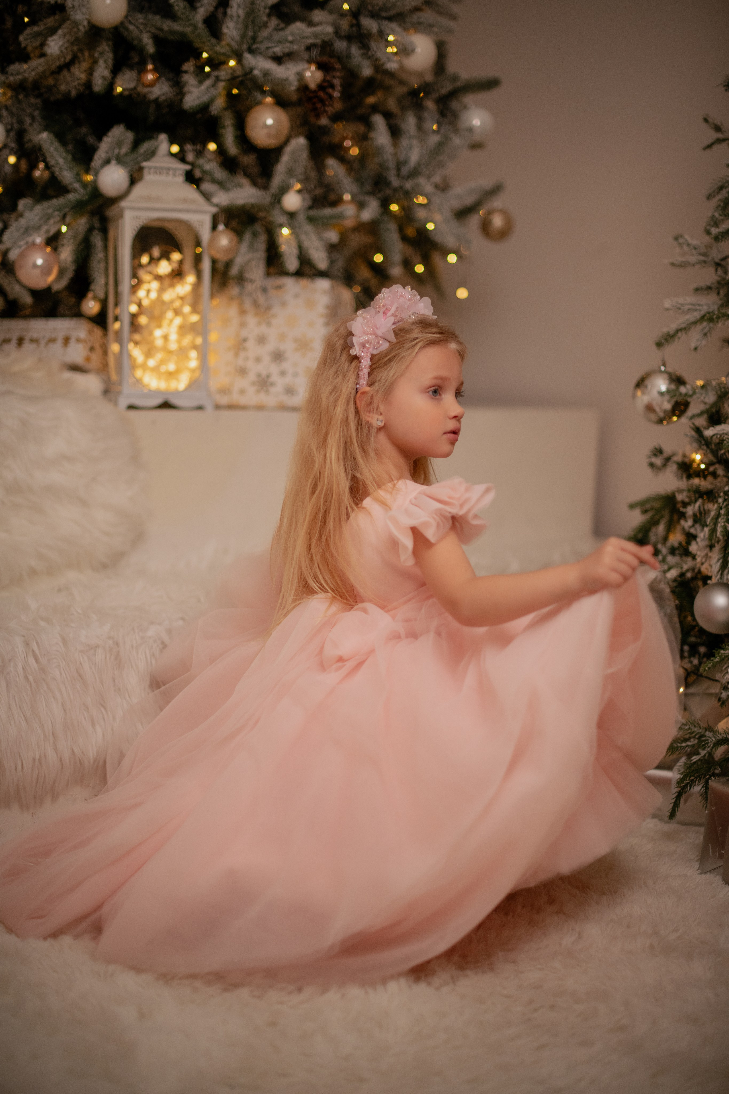 Maria & Tanya. Vánoční focení. Profesionální fotografka v Praze Anastasia Haritonova