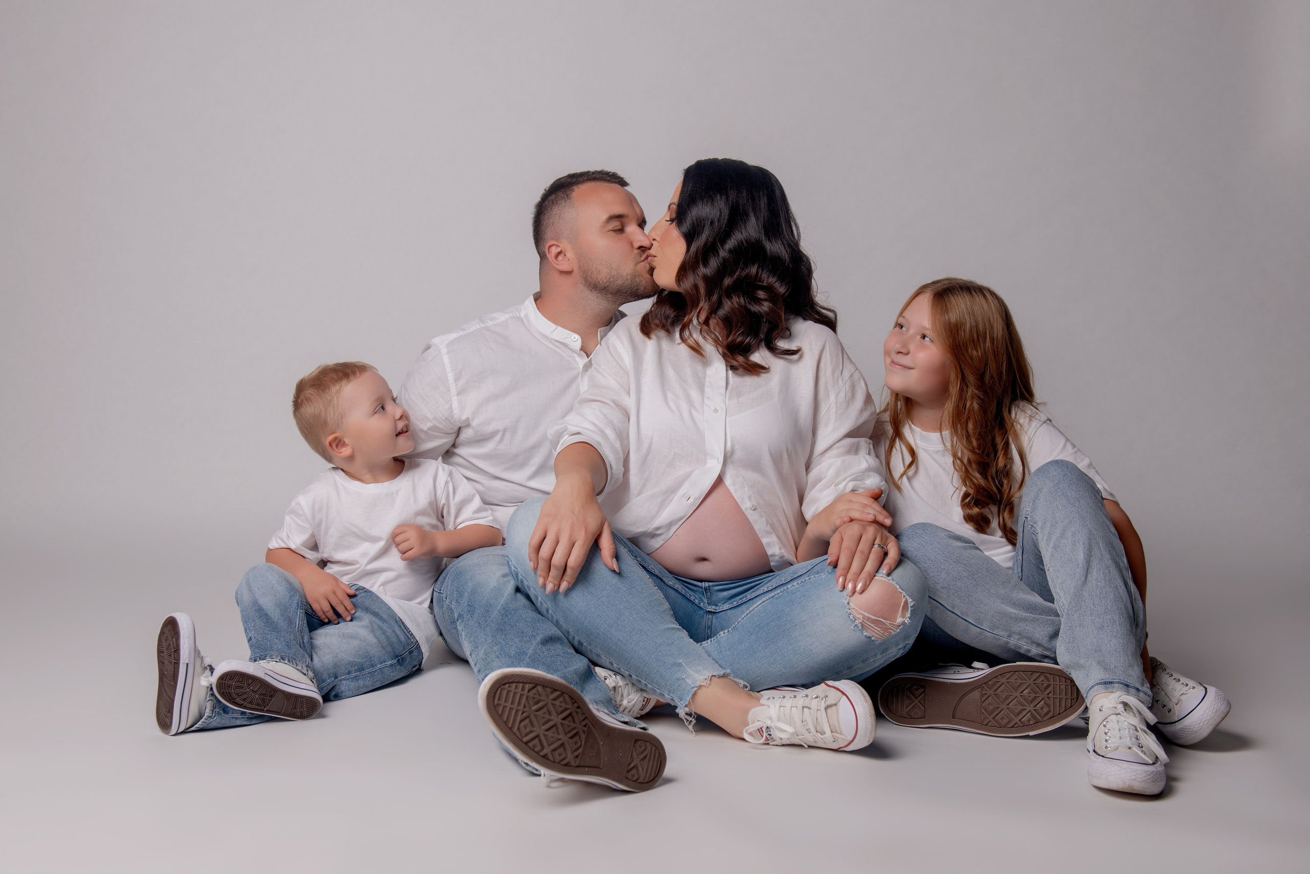 Pavla. Těhotenské focení. Profesionální fotografka v Praze Anastasia Haritonova