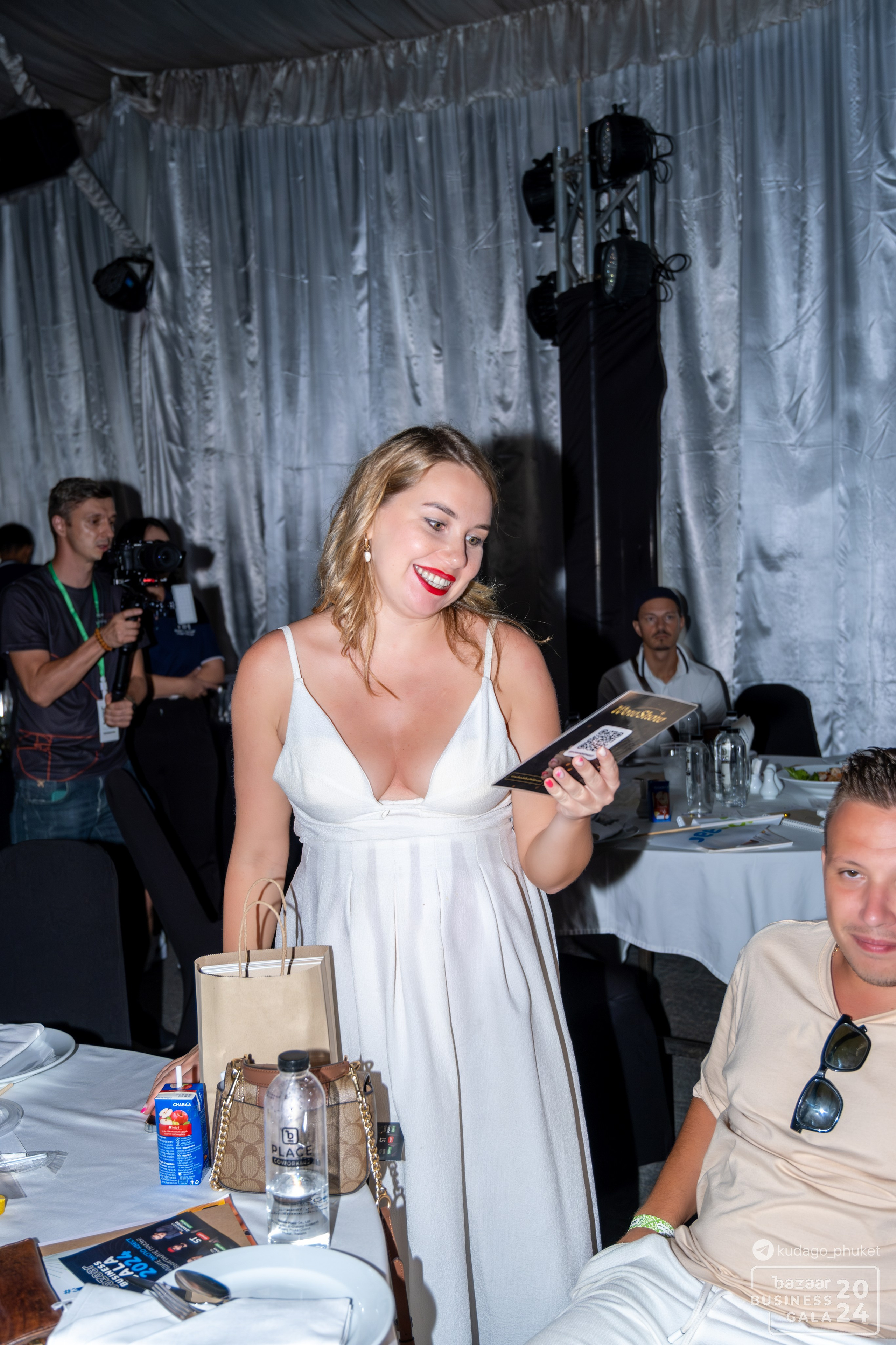 Bazaar Business Gala (Часть 2) | Фоторепортаж | Афиша | DAVAYSXODIM.com PHUKET. АФИША|ФОТОРЕПОРТАЖИ|ИВЕНТЫ|ПХУКЕТ