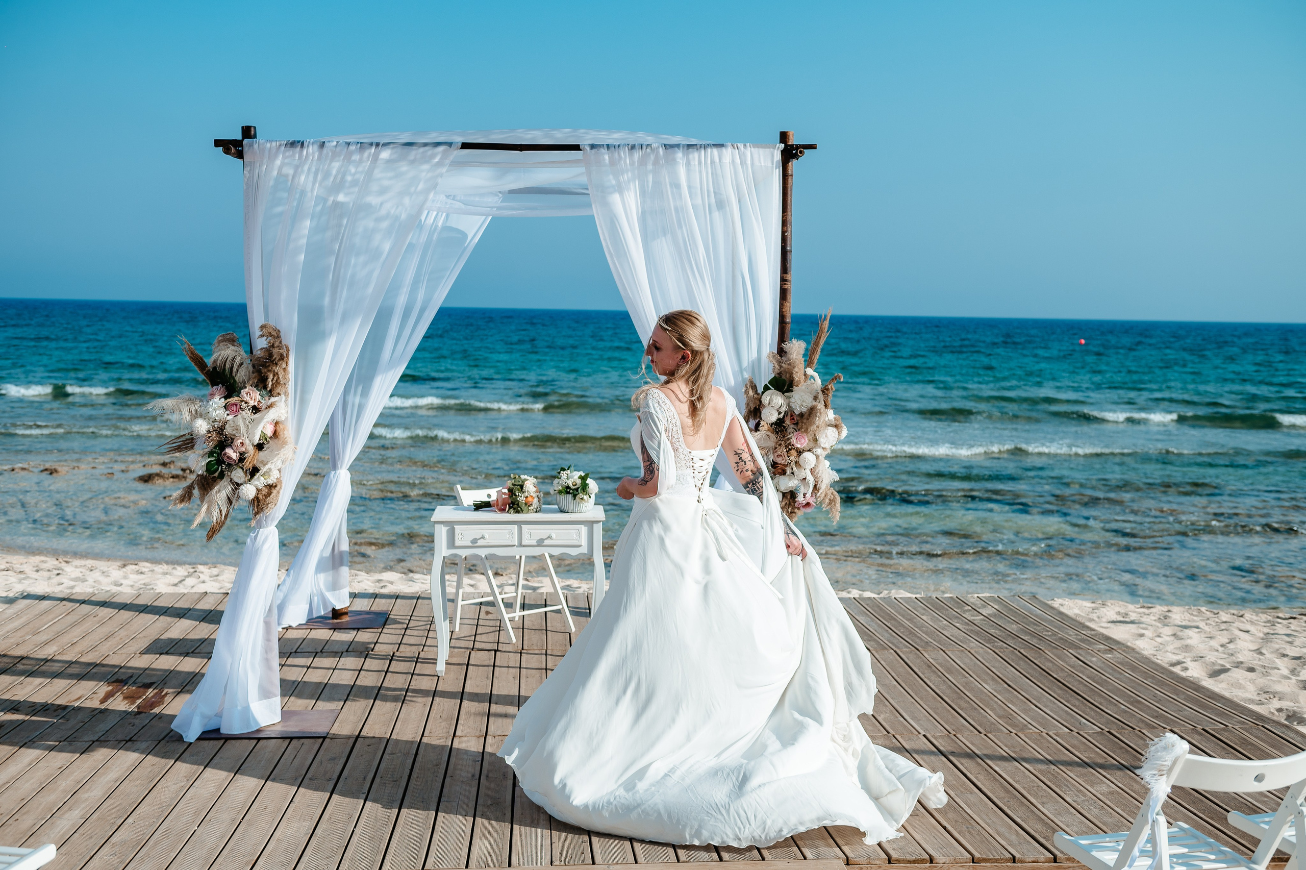 Ceremony sirens beach. AdrianOltean.wfolio.pro