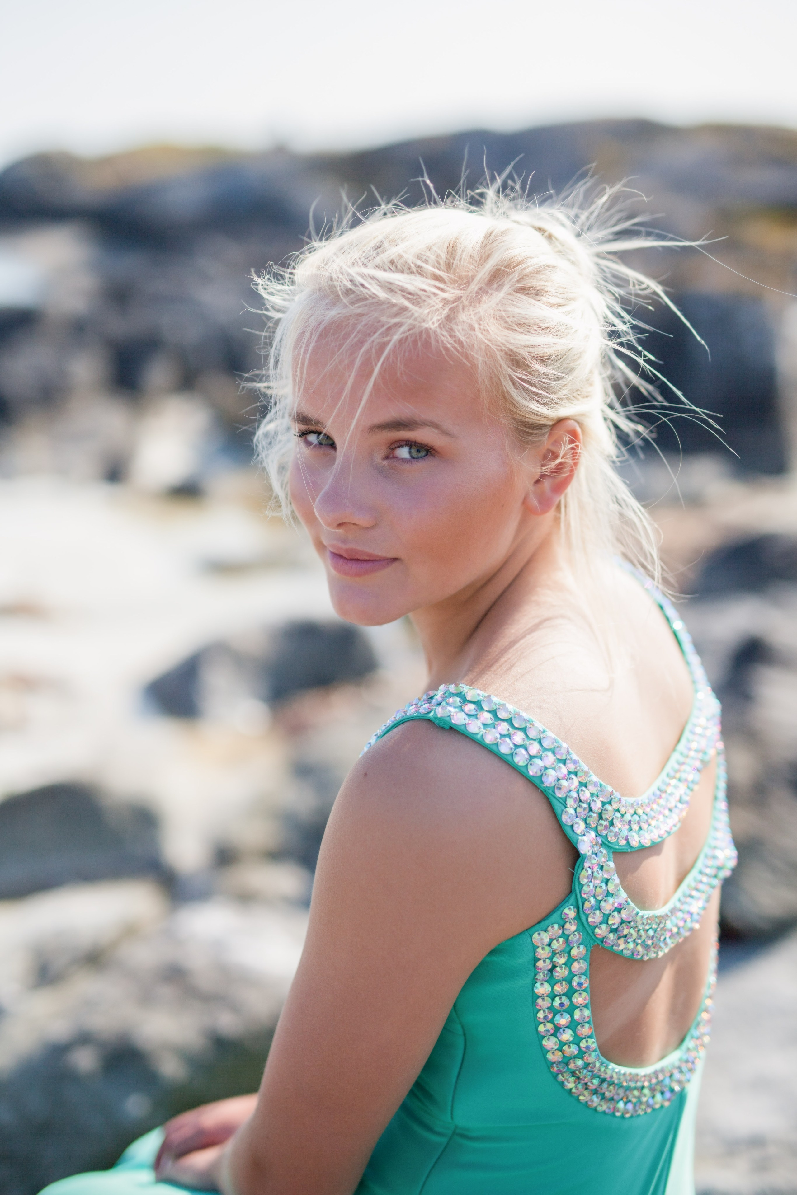 Norwegian coast. Family and real state photographer in Haugesund Dina Vikra