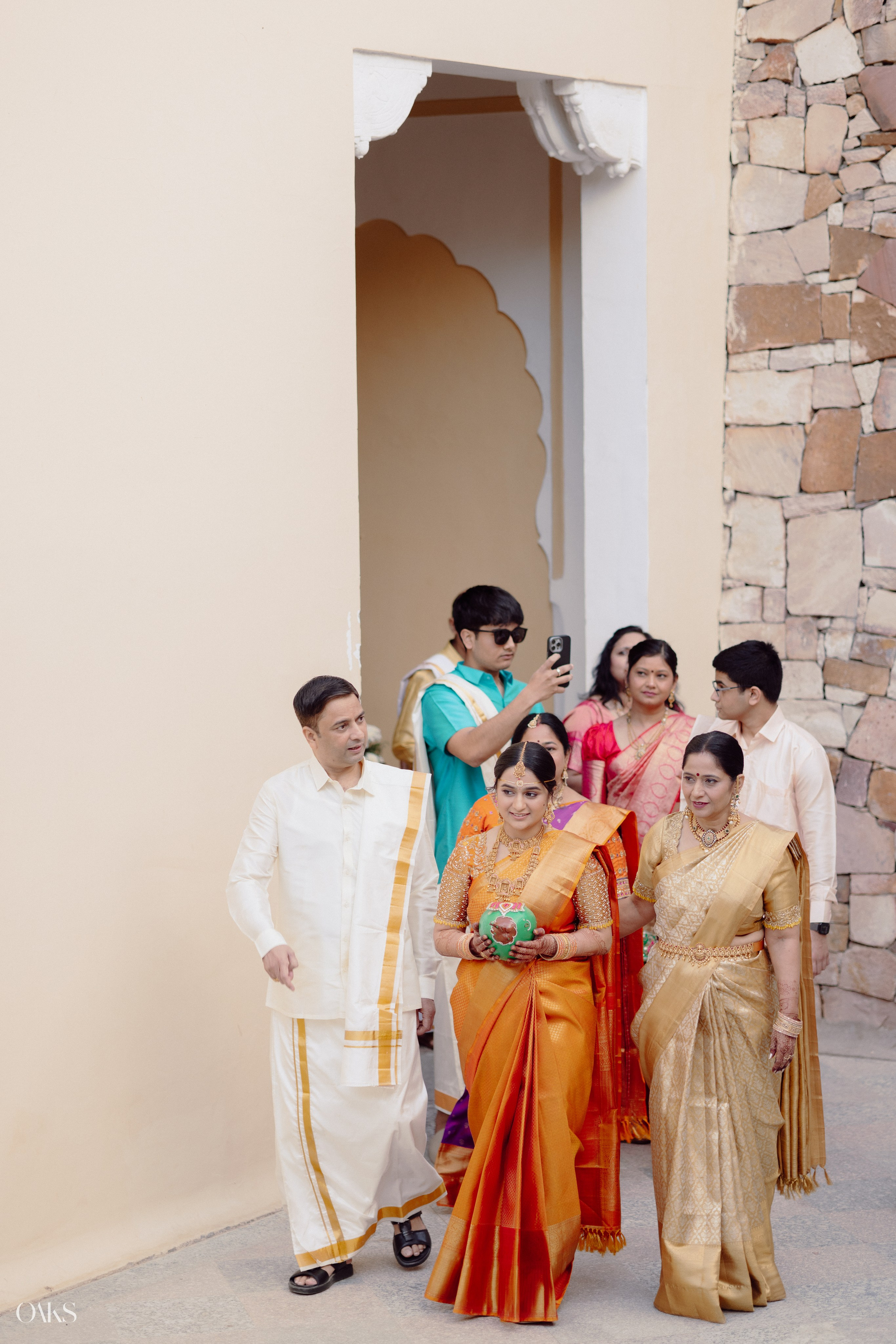 Deepak & Aarushi. Wedding & Editorial Photographer | Anandshivadas