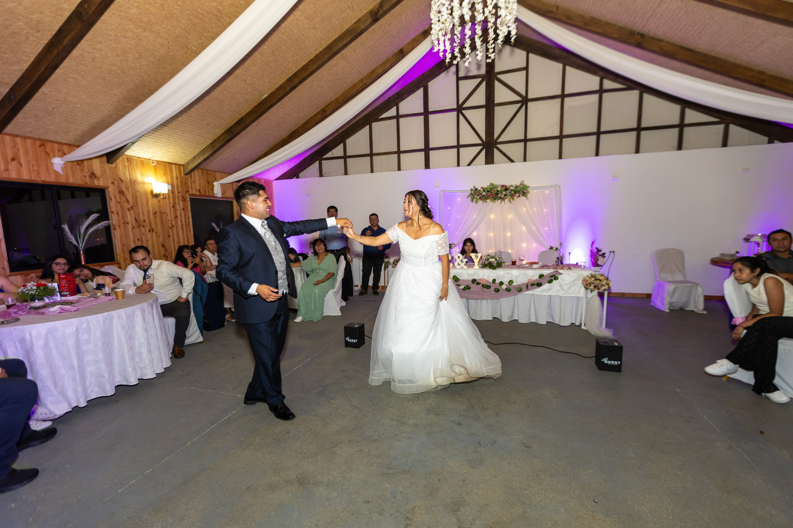 Yoanna y Ricardo. Dinka & Emilio - El arte de preservar lo que no se repite