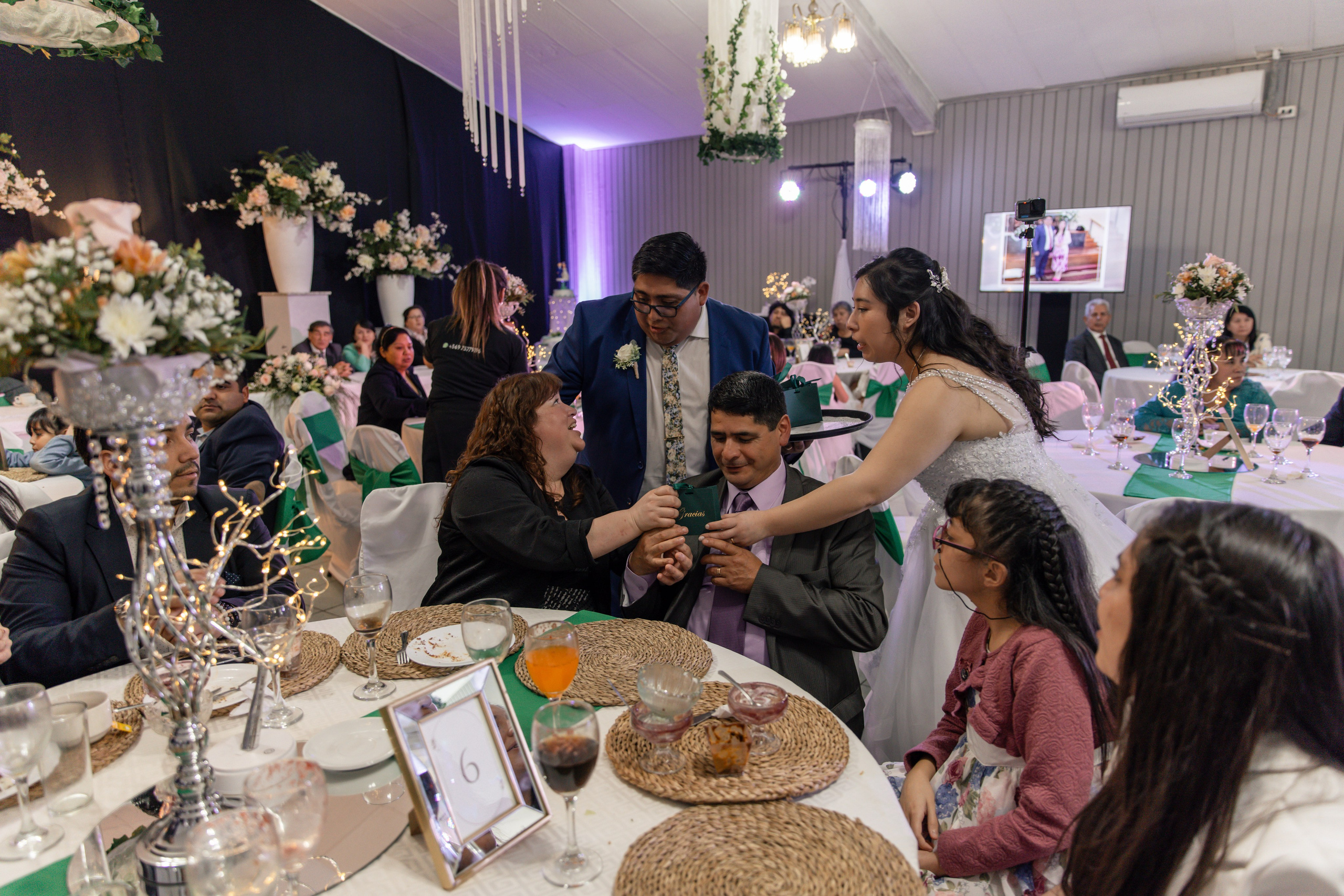 Johana y Edgar. Dinka & Emilio - El arte de preservar lo que no se repite