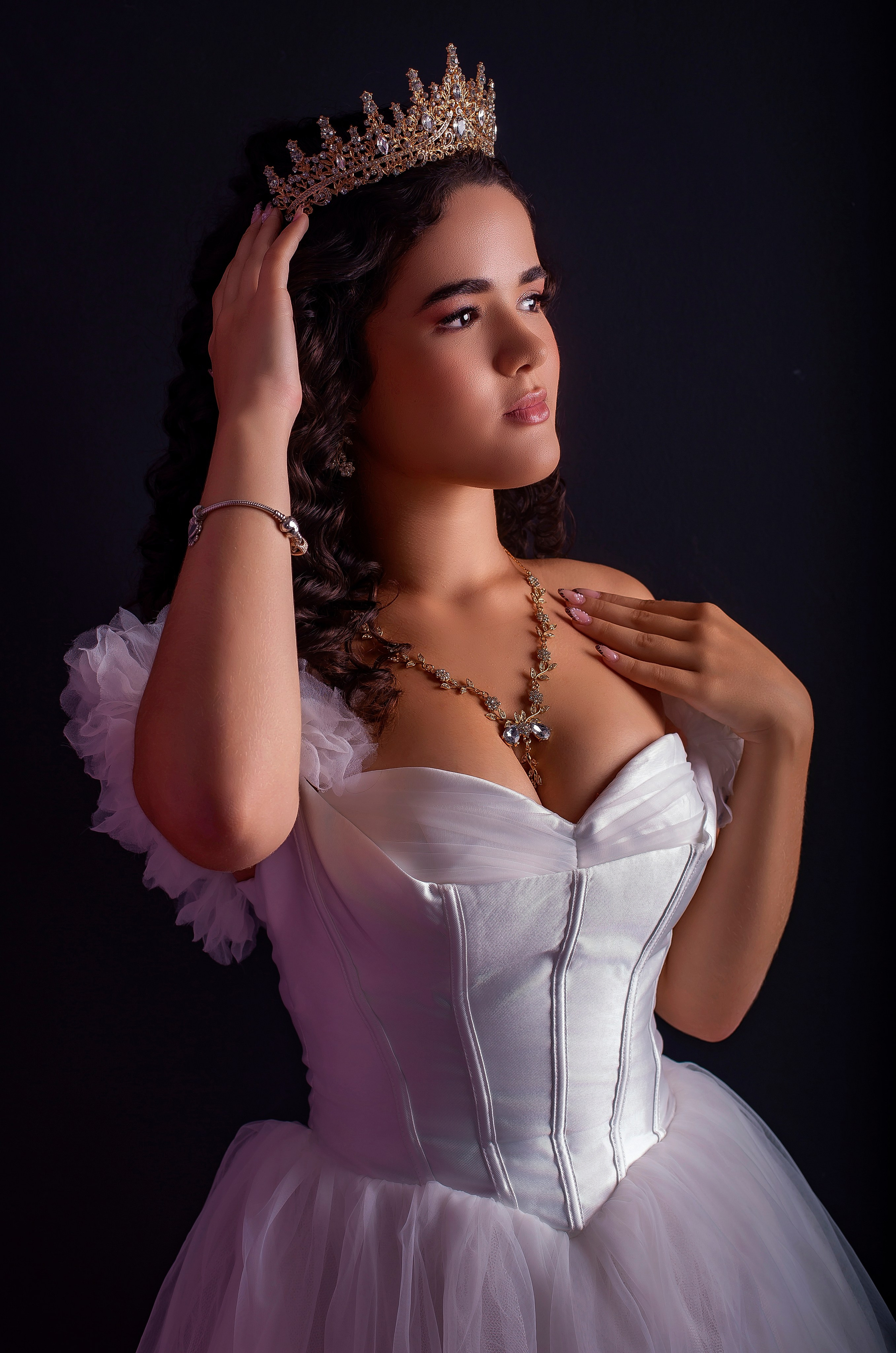 Ensaio studio Manu XV. Flavio Nunes Fotografia (Fotografo especializado em Fotografia de 15 Anos e Ensaios)