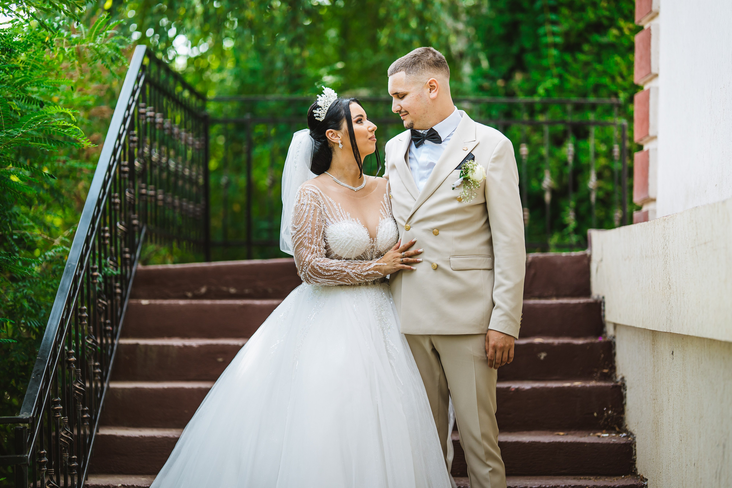 Bella & Adi. Foto Studio — Fotograf de evenimente, nunti, botezuri, portrete