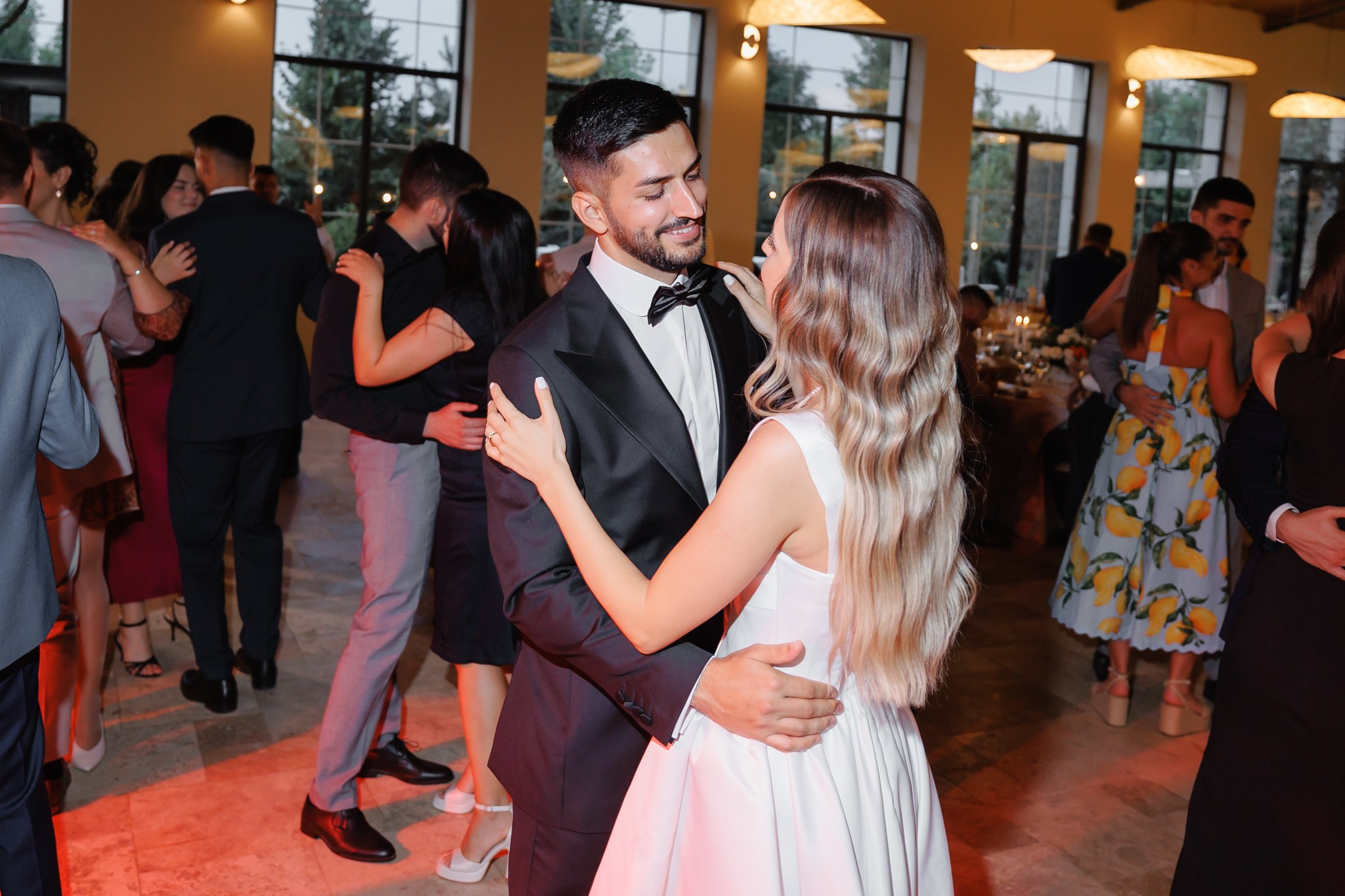 Mihaela si Nicolae - Nunta in locatie in aer liber la Nouvelle Events. Fotograf nunta Bucuresti - Manu Ivanciu | Fotograf botez