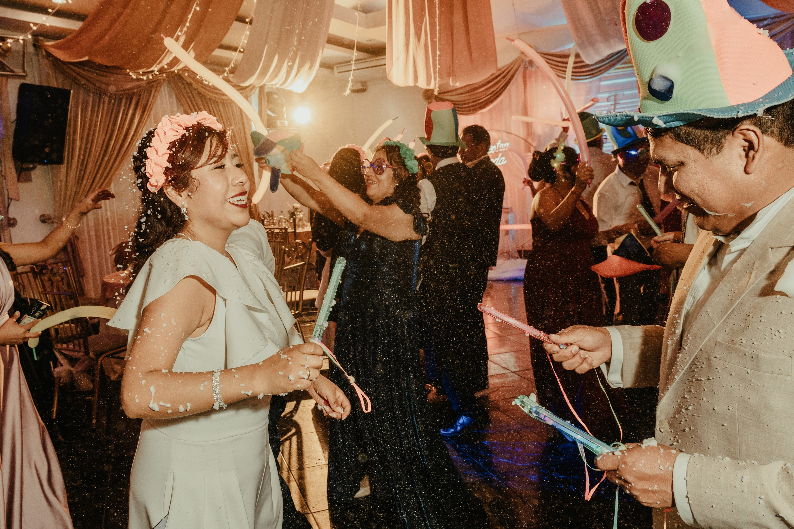 VANESSA + FRANKLIN BODA RELIGIOSA. Studio KVTA | Fotografía y Video de Bodas en Arequipa