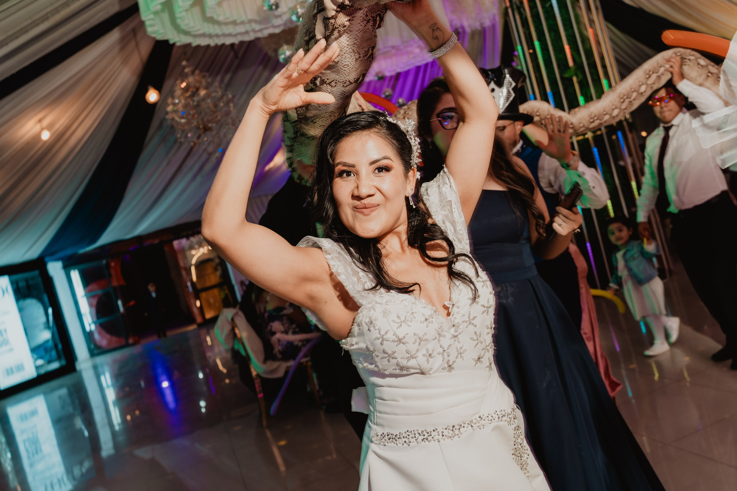 GABRIELA + JORGE | BODA CIVIL RELIGIOSA. Studio KVTA | Fotografía y Video de Bodas en Arequipa