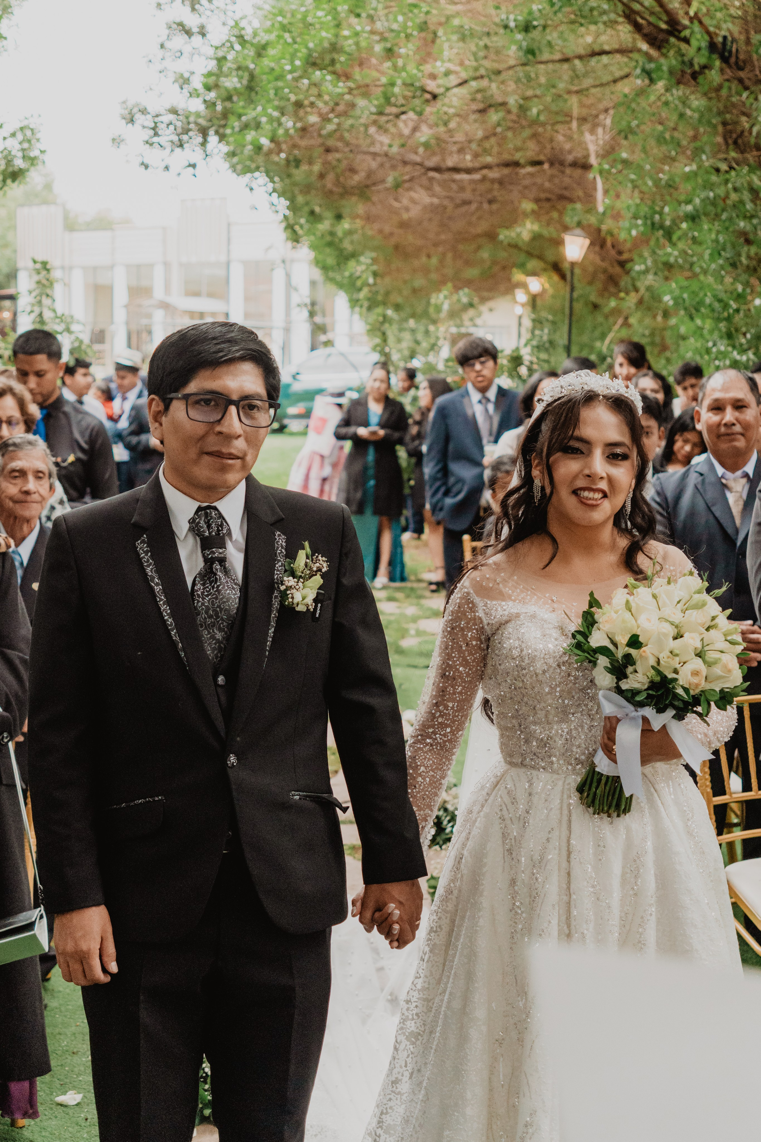 FERNANDO + MARIBEL | BODA RELIGIOSA. Studio KVTA | Fotografía y Video de Bodas en Arequipa