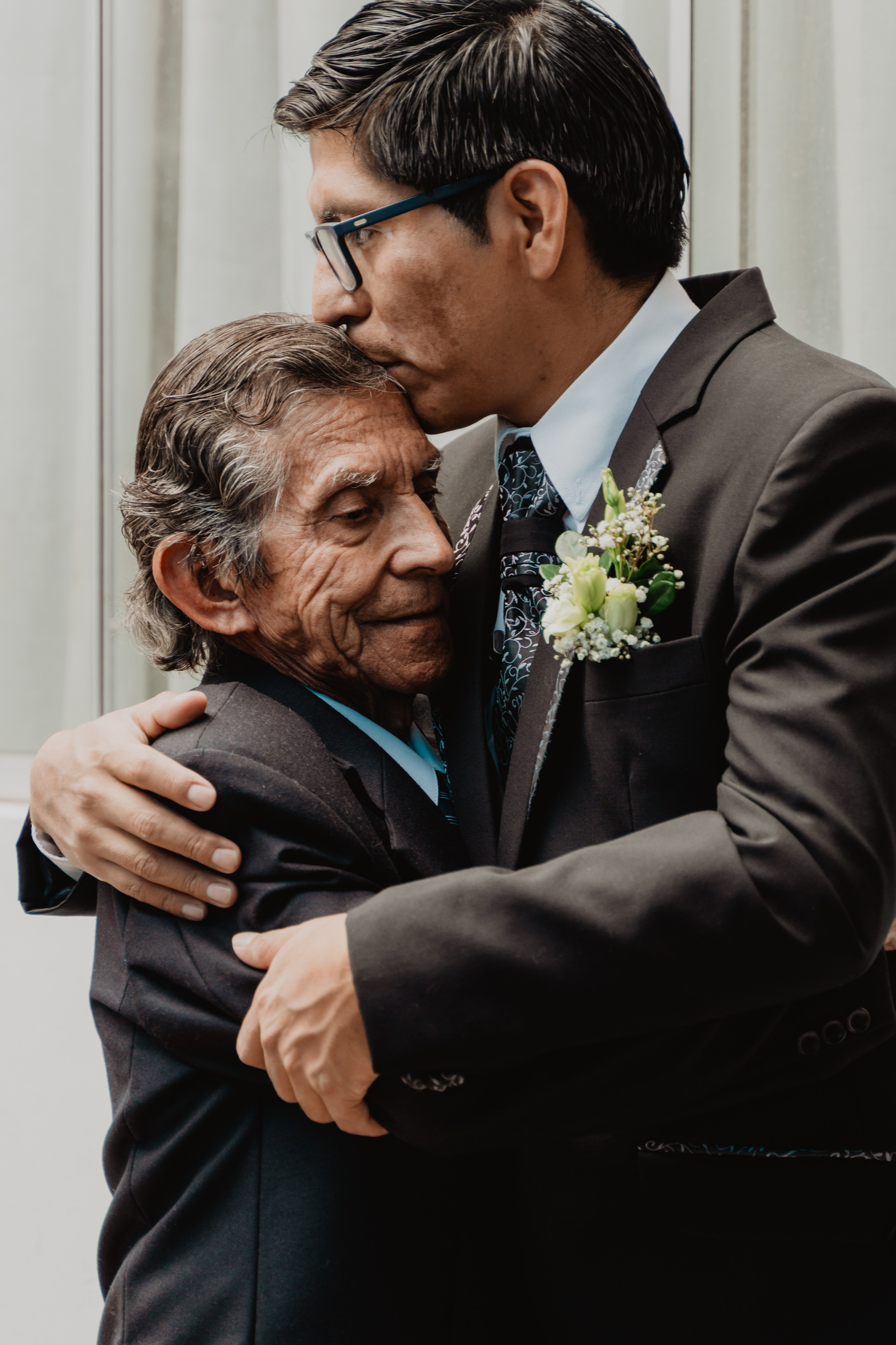 FERNANDO + MARIBEL | BODA RELIGIOSA. Studio KVTA | Fotografía y Video de Bodas en Arequipa