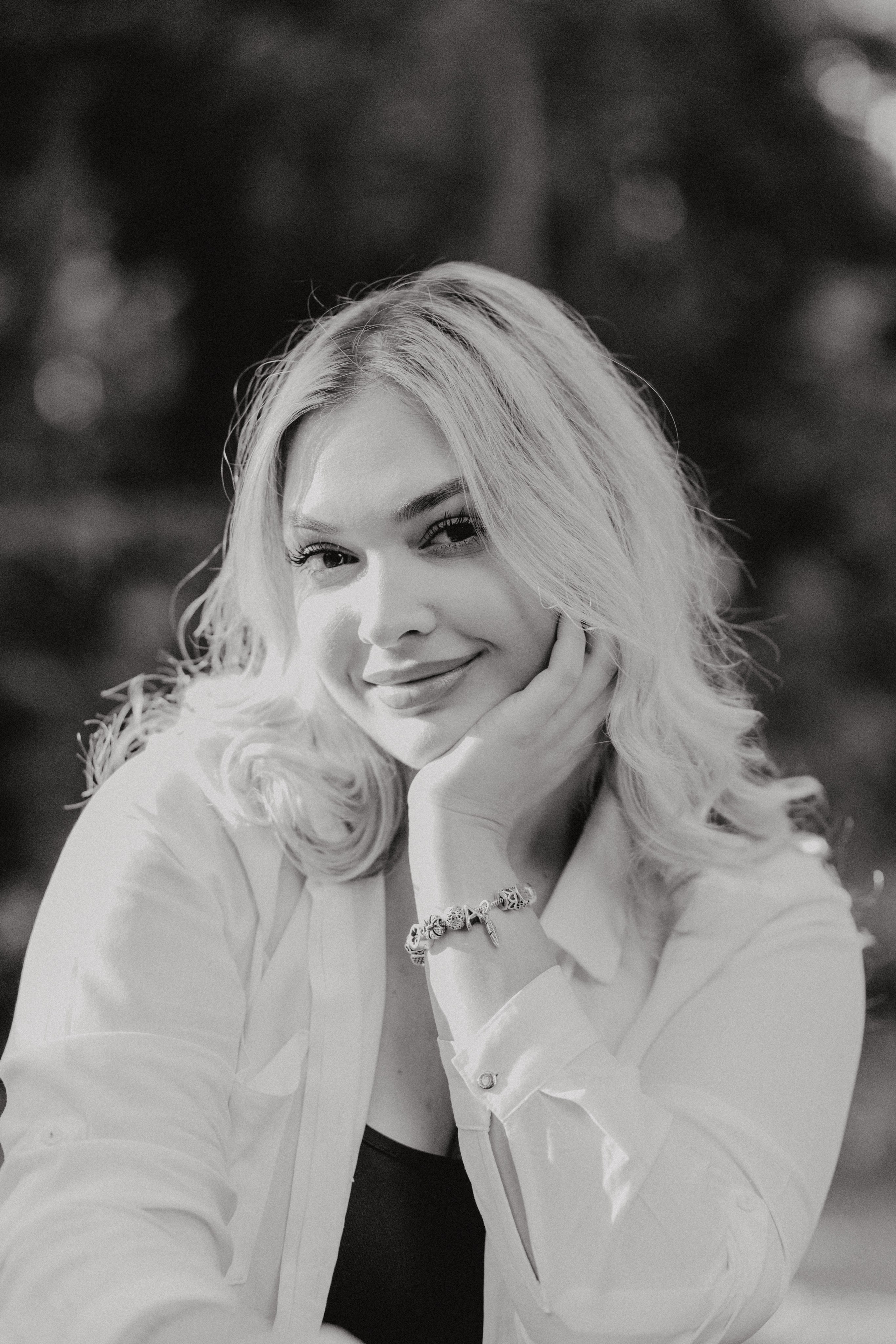 Robert & Alexandra. Wedding & couple photographer from Romania Rut Vetan