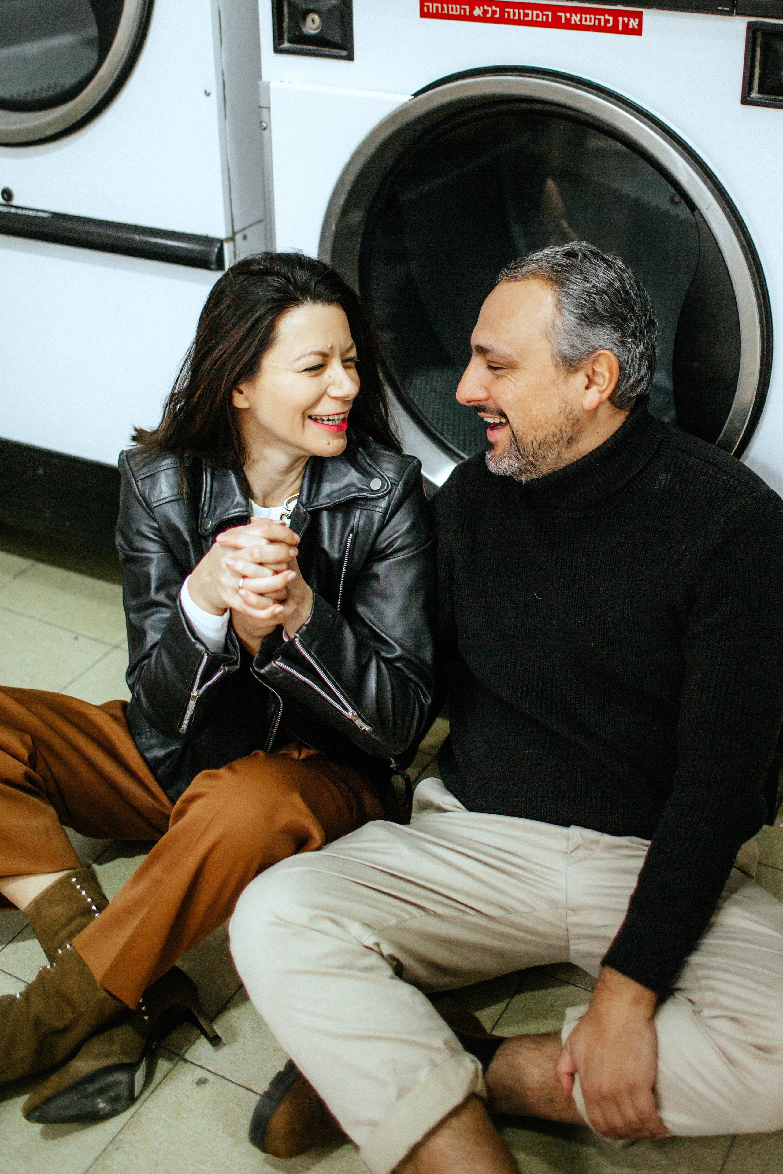 Valentines Day in Downtown Haifa. Family photographer in Israel