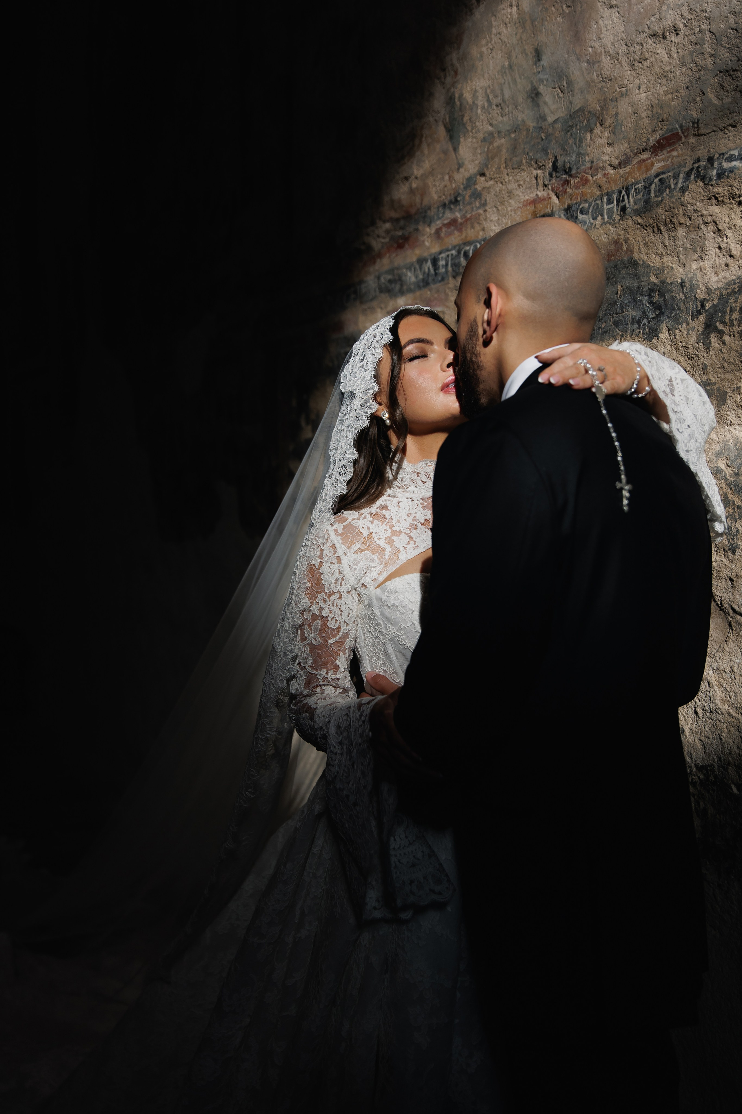 Charlotte & Anthony. Wedding Photographer Rome Tuscany Como Sicily Puglia Amalfy Italy- Oksana Savenchuk