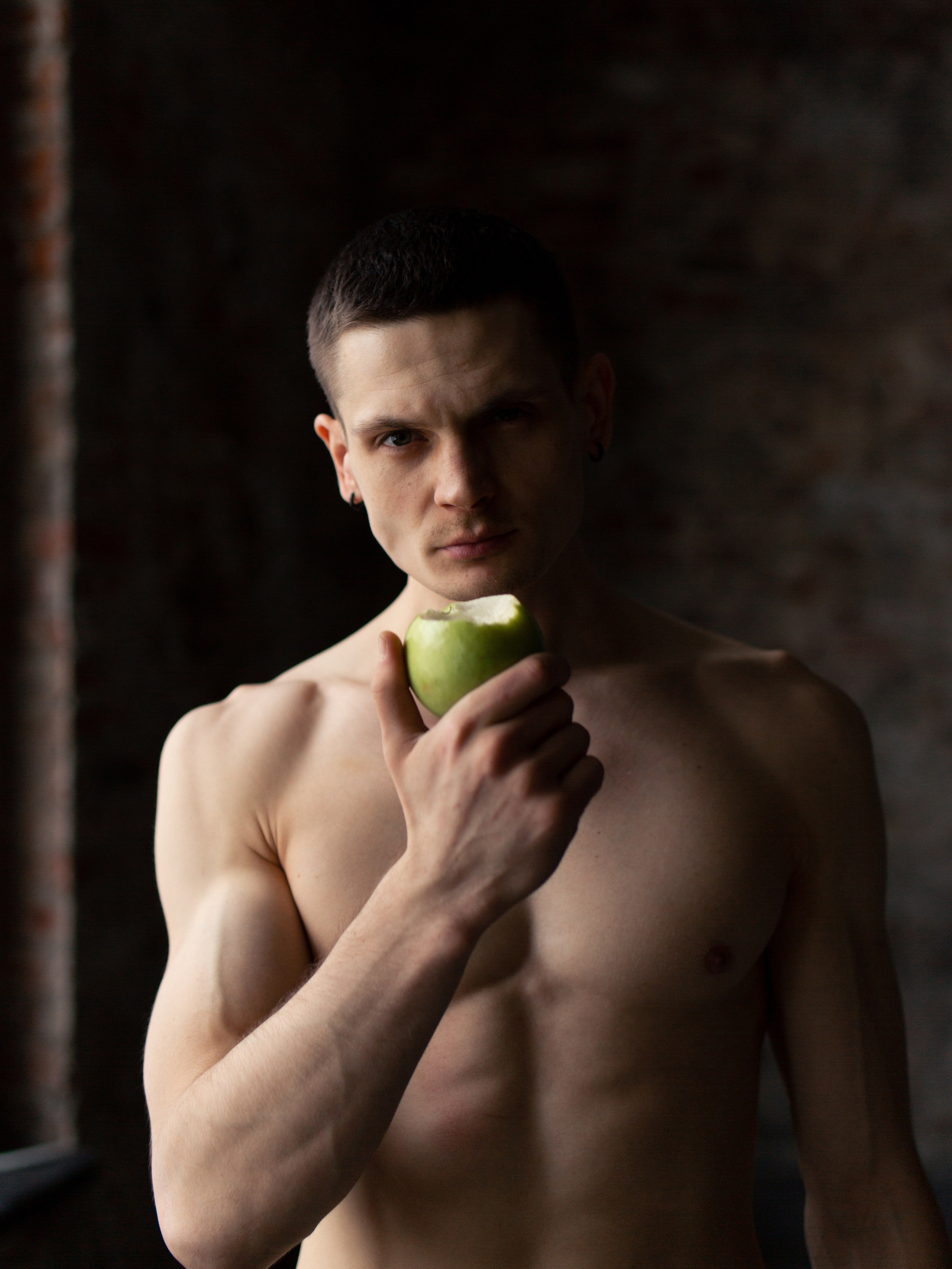 Sasha. Trainer. Photographer Vladmir Gladkov