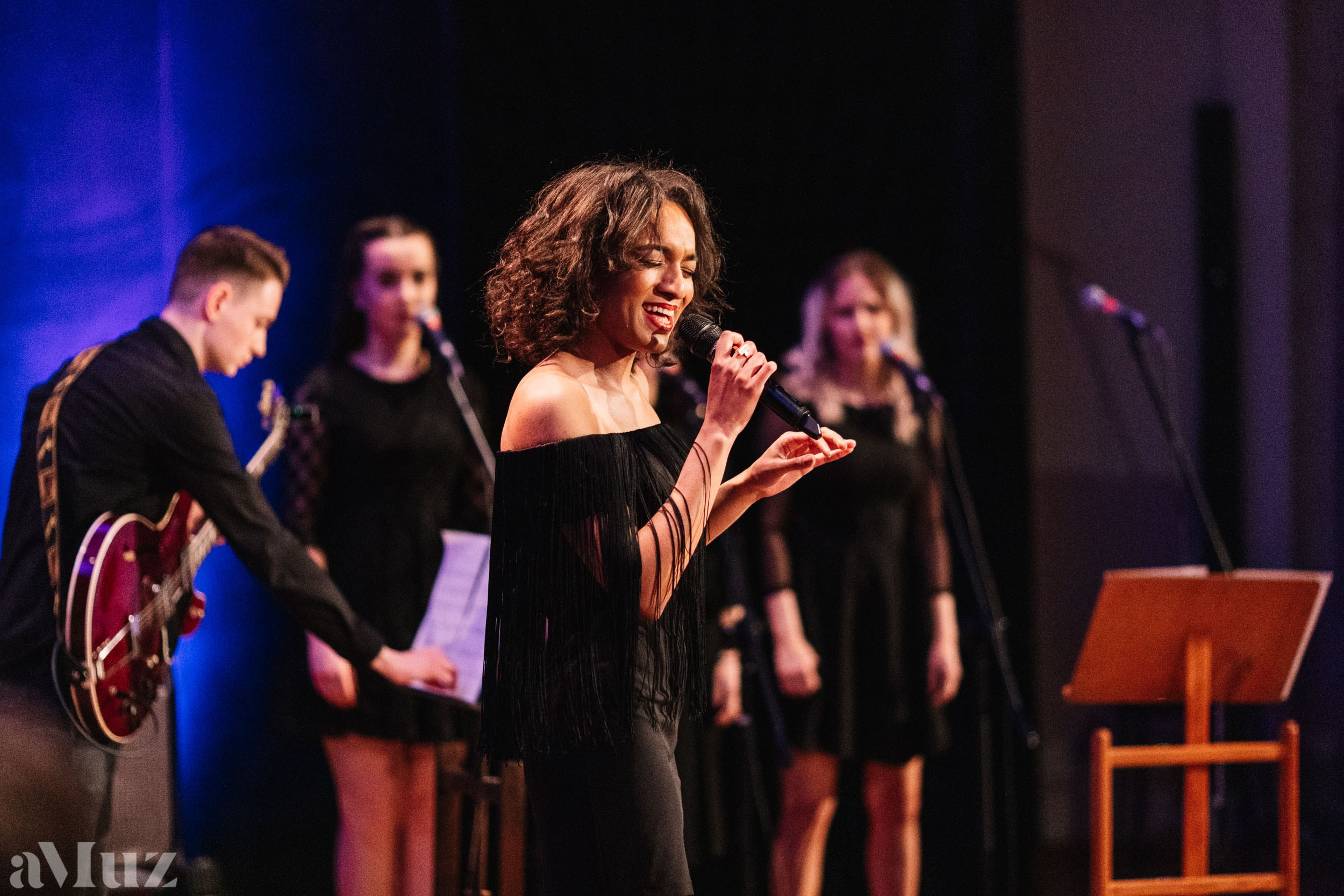 Jazz Zaśpiewam. Fotograf Ślubny Warszawa - Sesje Biznesowe Rodzinne Eventy