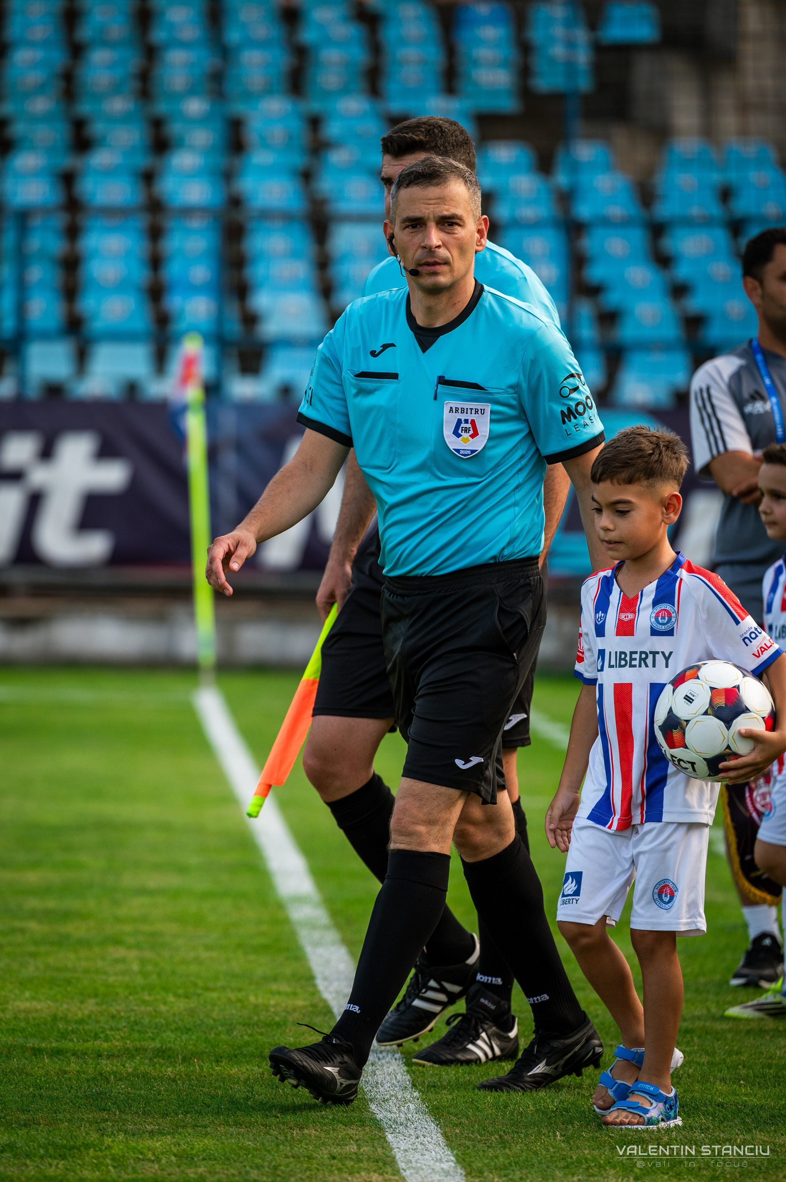 Otelul Galati — CFR Cluj. Fotograf de Sport, Portret, Produs, Corporate, Cultural și Evenimente în Galați | Valentin Stanciu