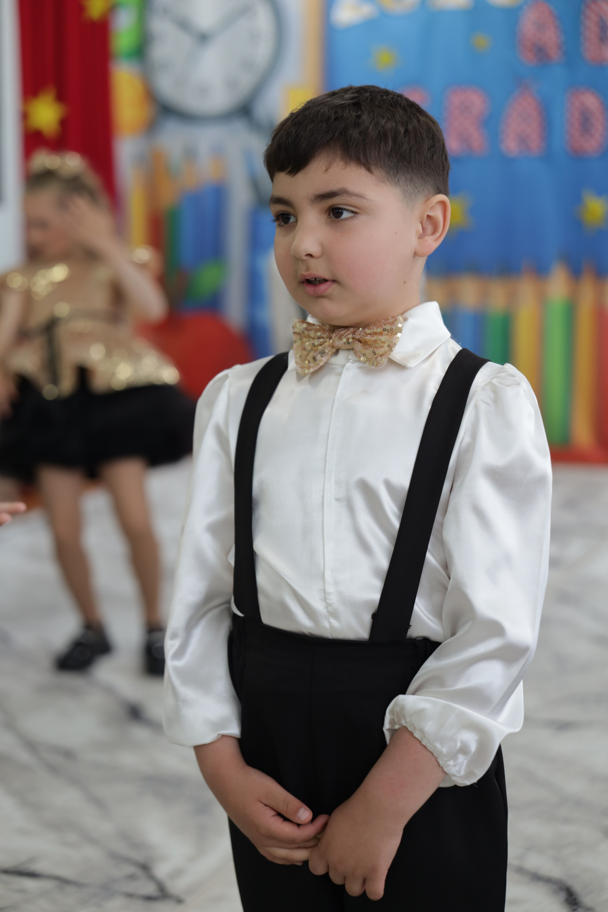 O filă de copilărie.... Alika Dia- Fotograf în Republica Moldova, Strășeni
