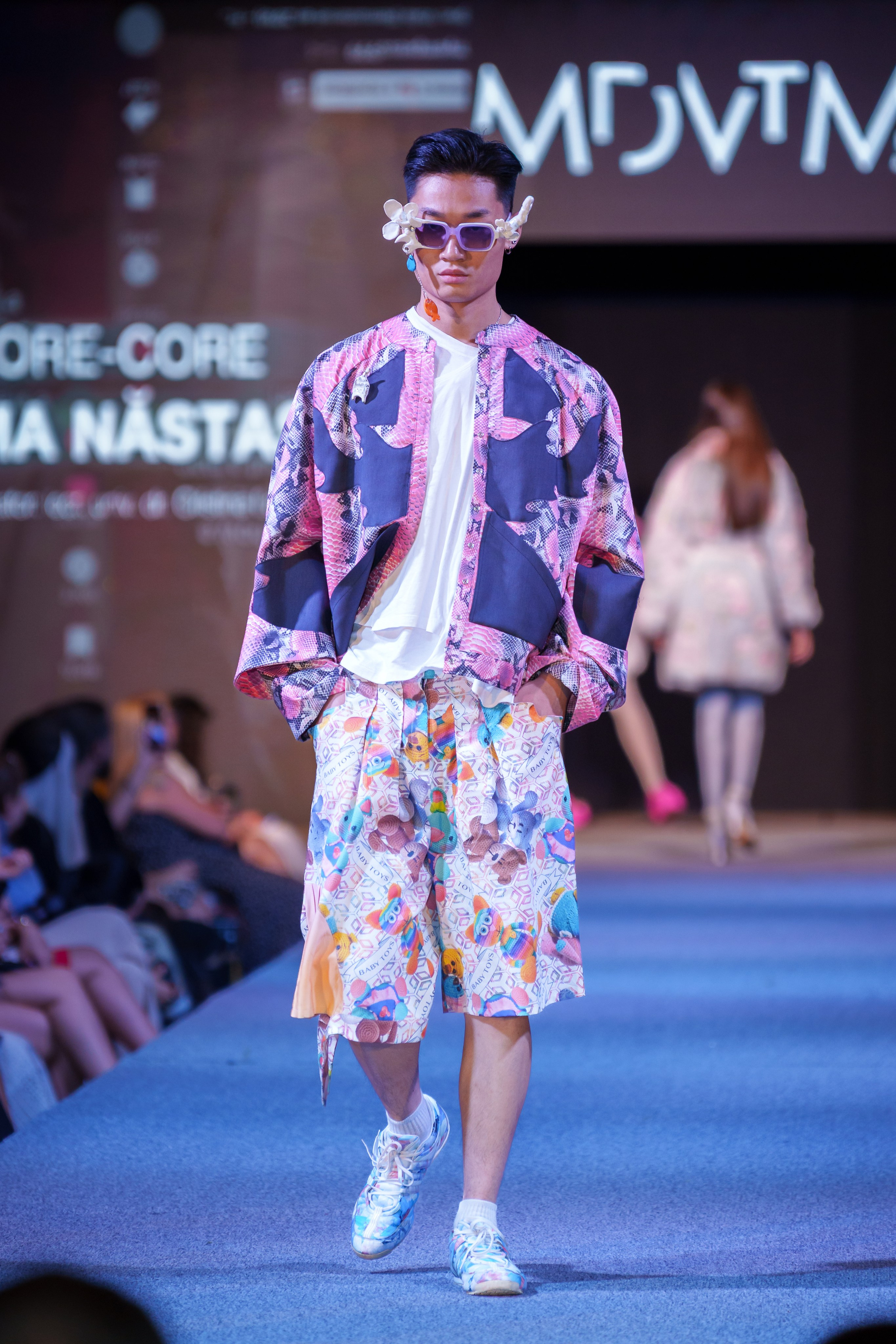 Runway & Style. Cosmin Neață | Visual Artist