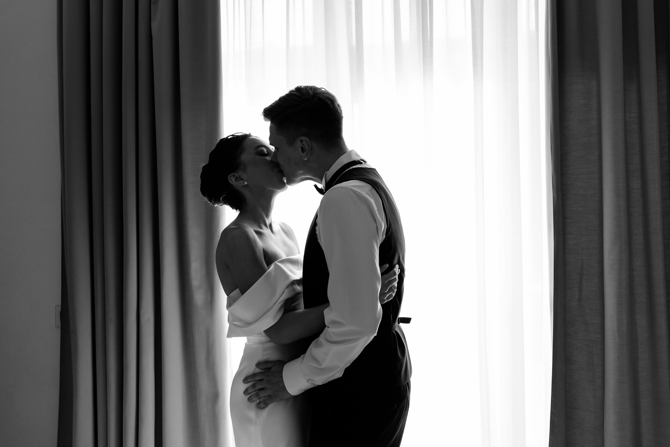 Wedding in Rome. Wedding Photographer Rome Tuscany Como Sicily Puglia Amalfy Italy- Oksana Savenchuk