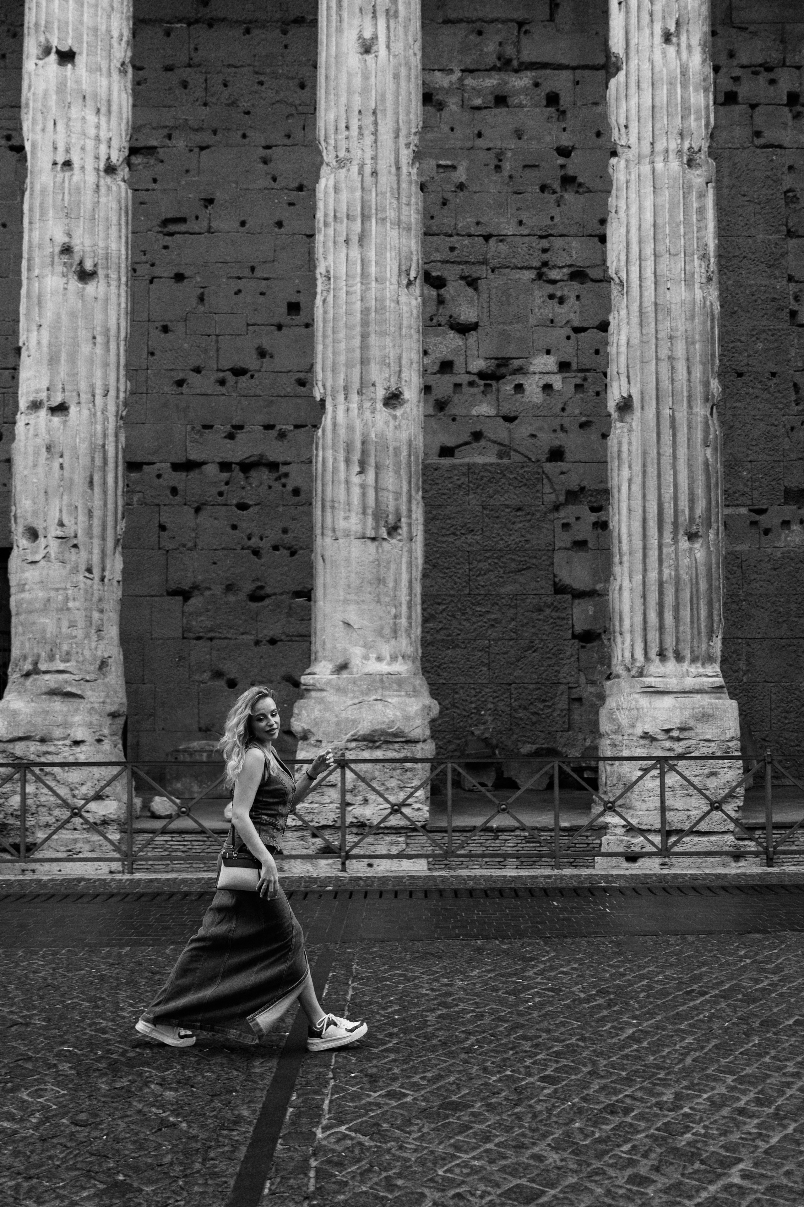 Wedding photographer Italy Rome, Tuscany, Lake Como, Sicily, Puglia. Wedding Photographer Rome Tuscany Como Sicily Puglia Amalfy Italy- Oksana Savenchuk