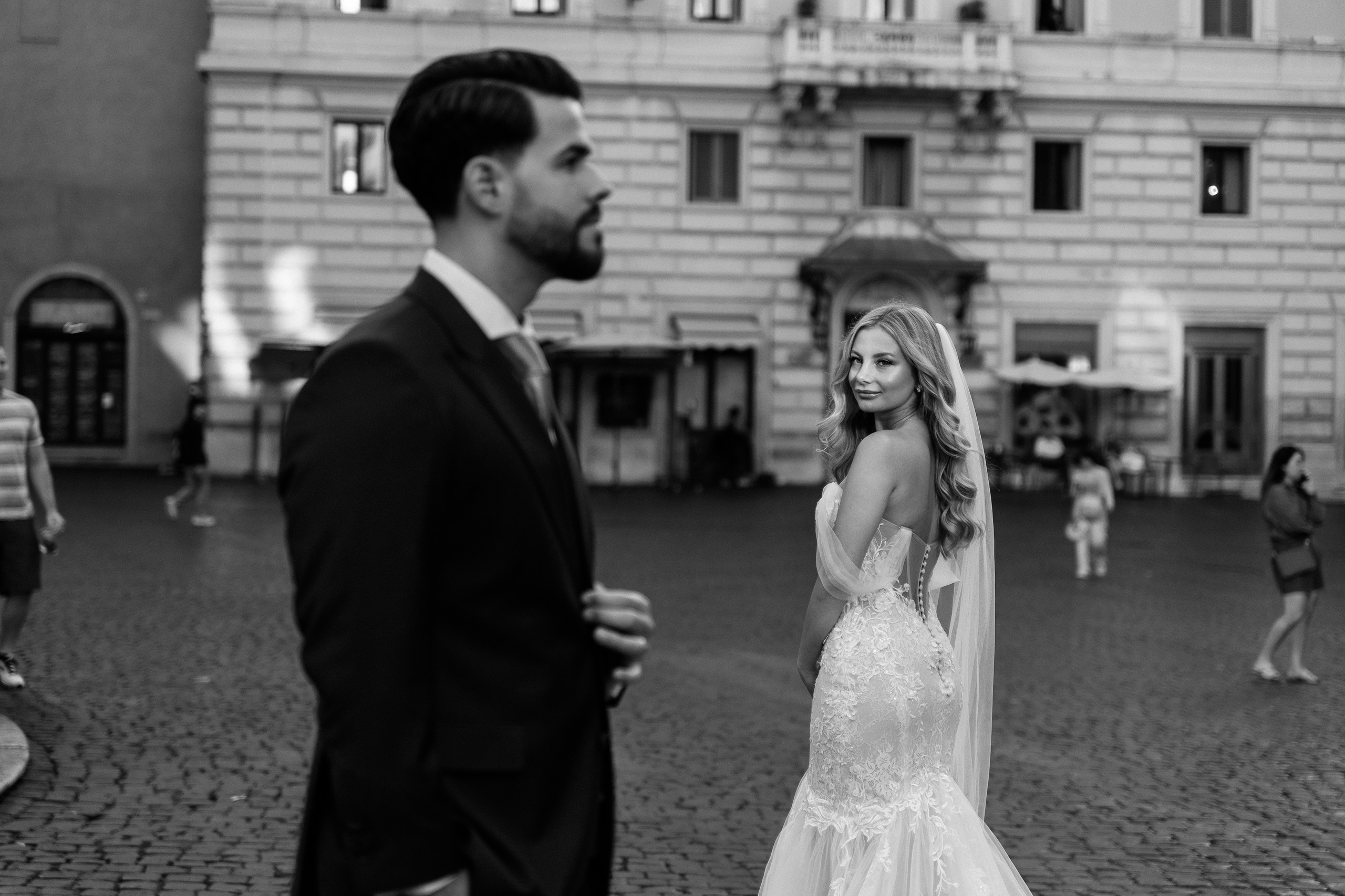 Wedding photographer in Rome. Wedding Photographer Rome Tuscany Como Sicily Puglia Amalfy Italy- Oksana Savenchuk